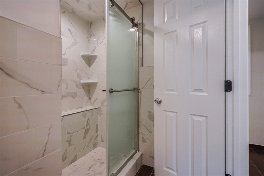 Ashland, Massachusetts, 01721, United States, 3 Bedrooms Bedrooms, ,3 BathroomsBathrooms,Residential,For Sale,1978848