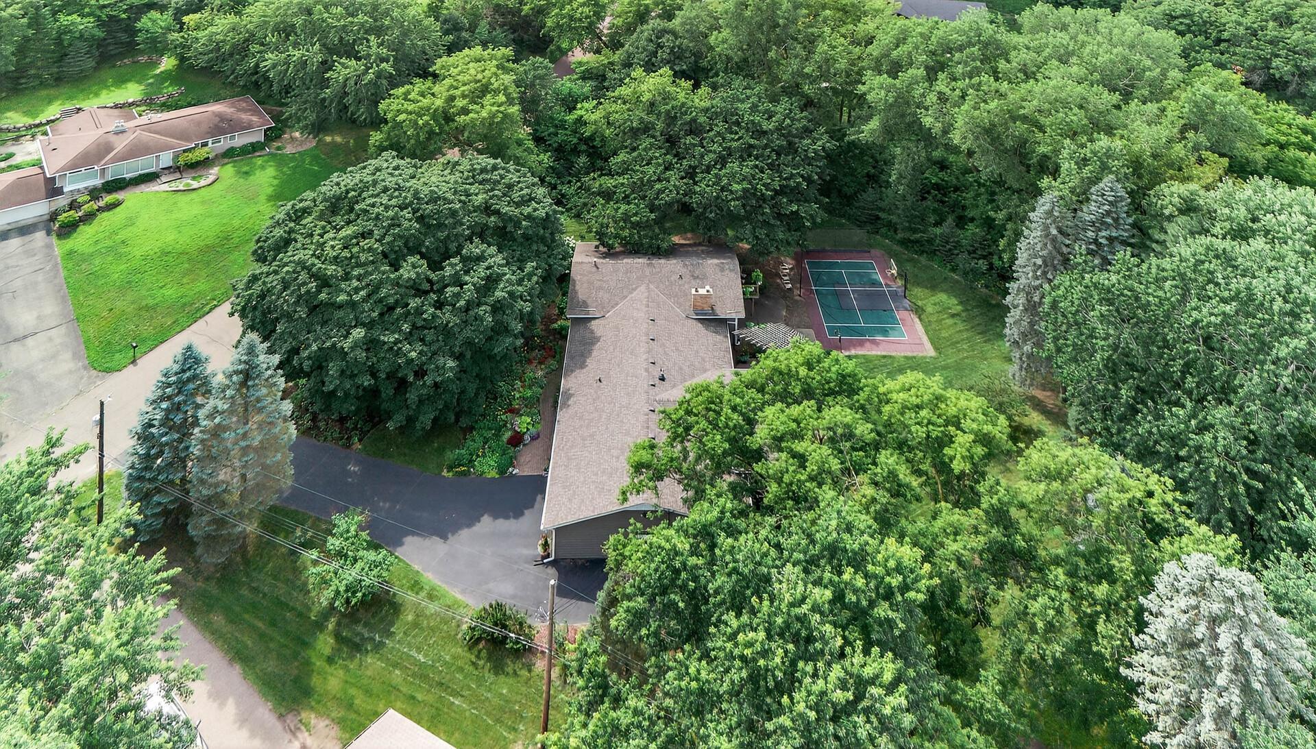 Minnetonka, Minnesota, 55345, United States, 5 Bedrooms Bedrooms, ,2 BathroomsBathrooms,Residential,For Sale,1919862