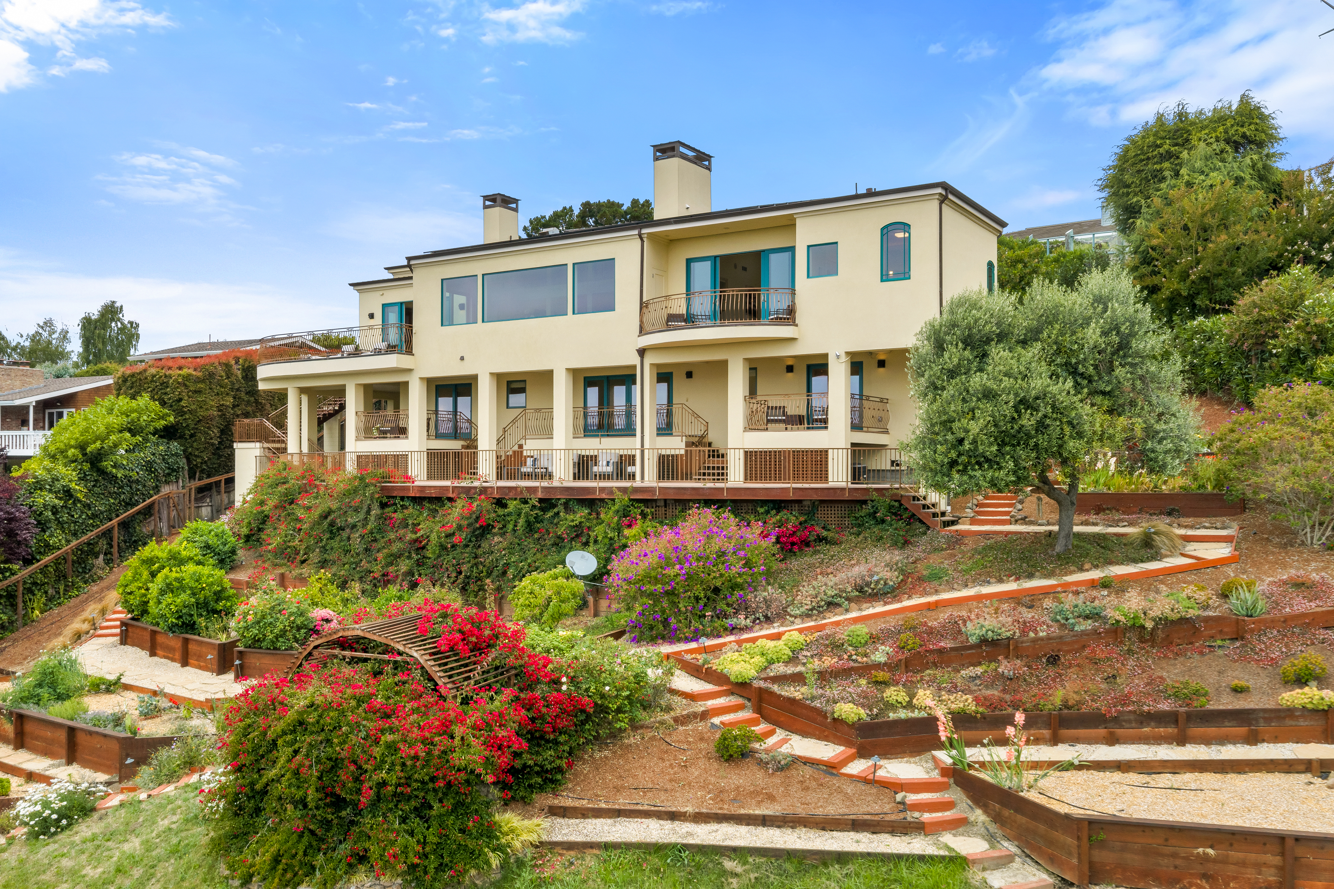  Luxury Living Overlooking the Bay - 物件實景
