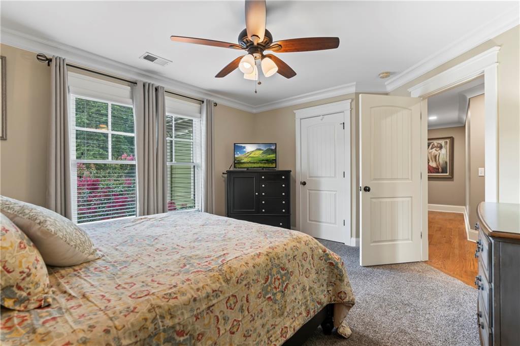 Marietta, Georgia, 30060, United States, 5 Bedrooms Bedrooms, ,4 BathroomsBathrooms,Residential,For Sale,1973923