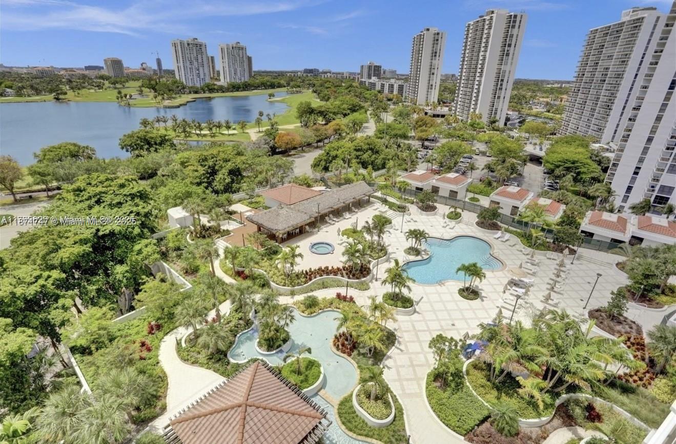 Aventura, Florida, 33180, United States, 2 Bedrooms Bedrooms, ,2 BathroomsBathrooms,Residential,For Sale,1939404