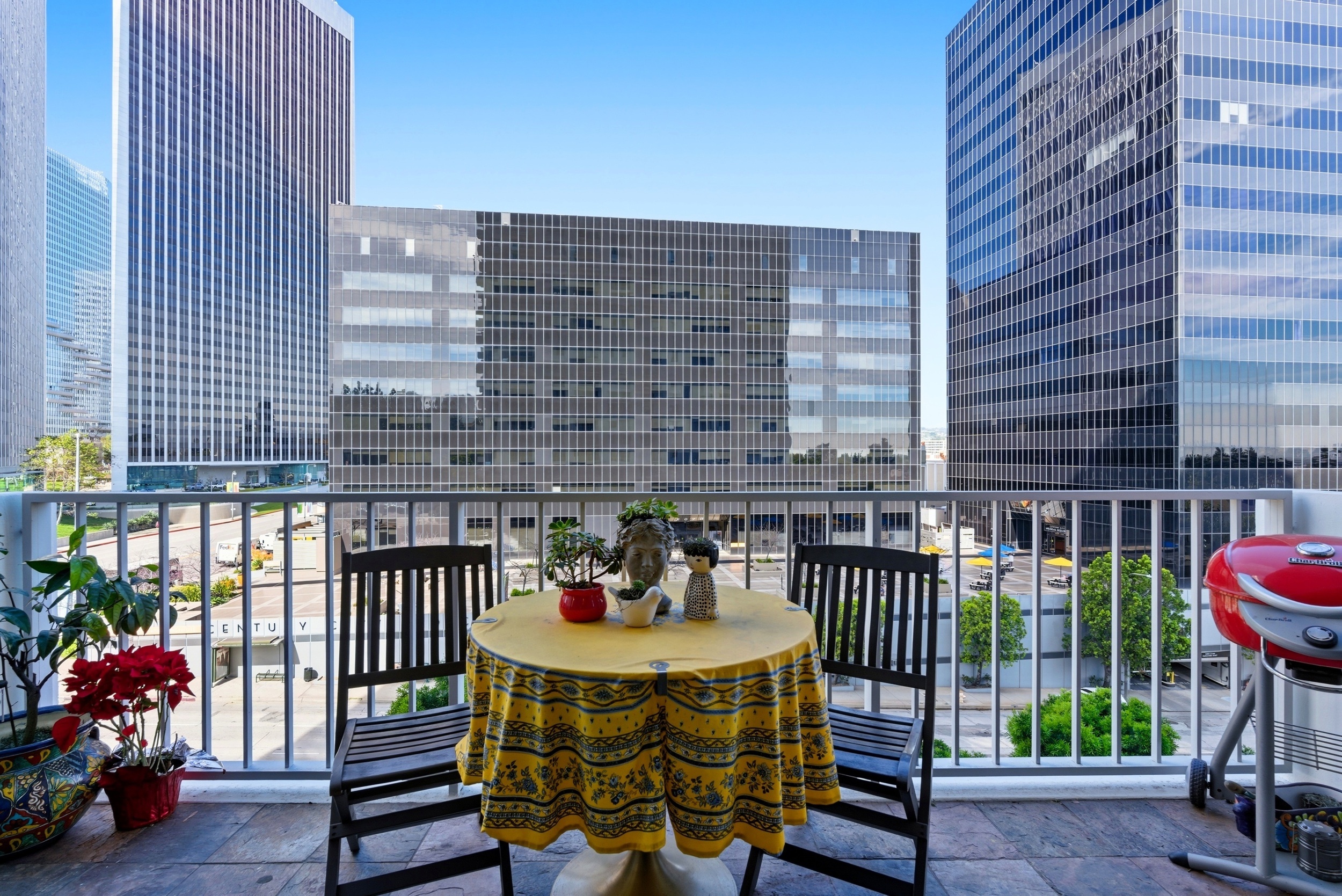  2160 Century Park East, Unit 411 - 物件實景