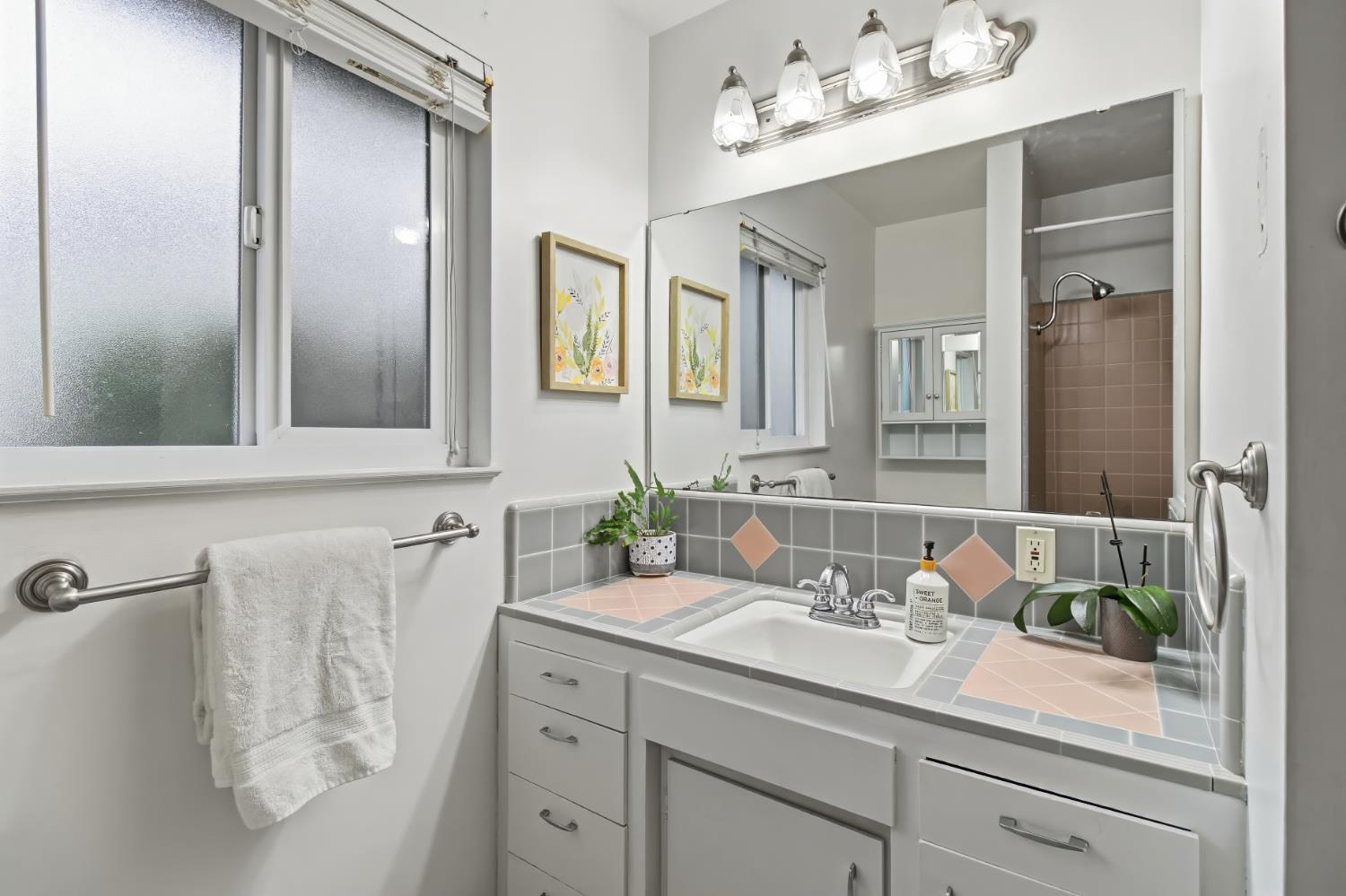 Lodi, California, 95242, United States, 3 Bedrooms Bedrooms, ,3 BathroomsBathrooms,Residential,For Sale,2002974