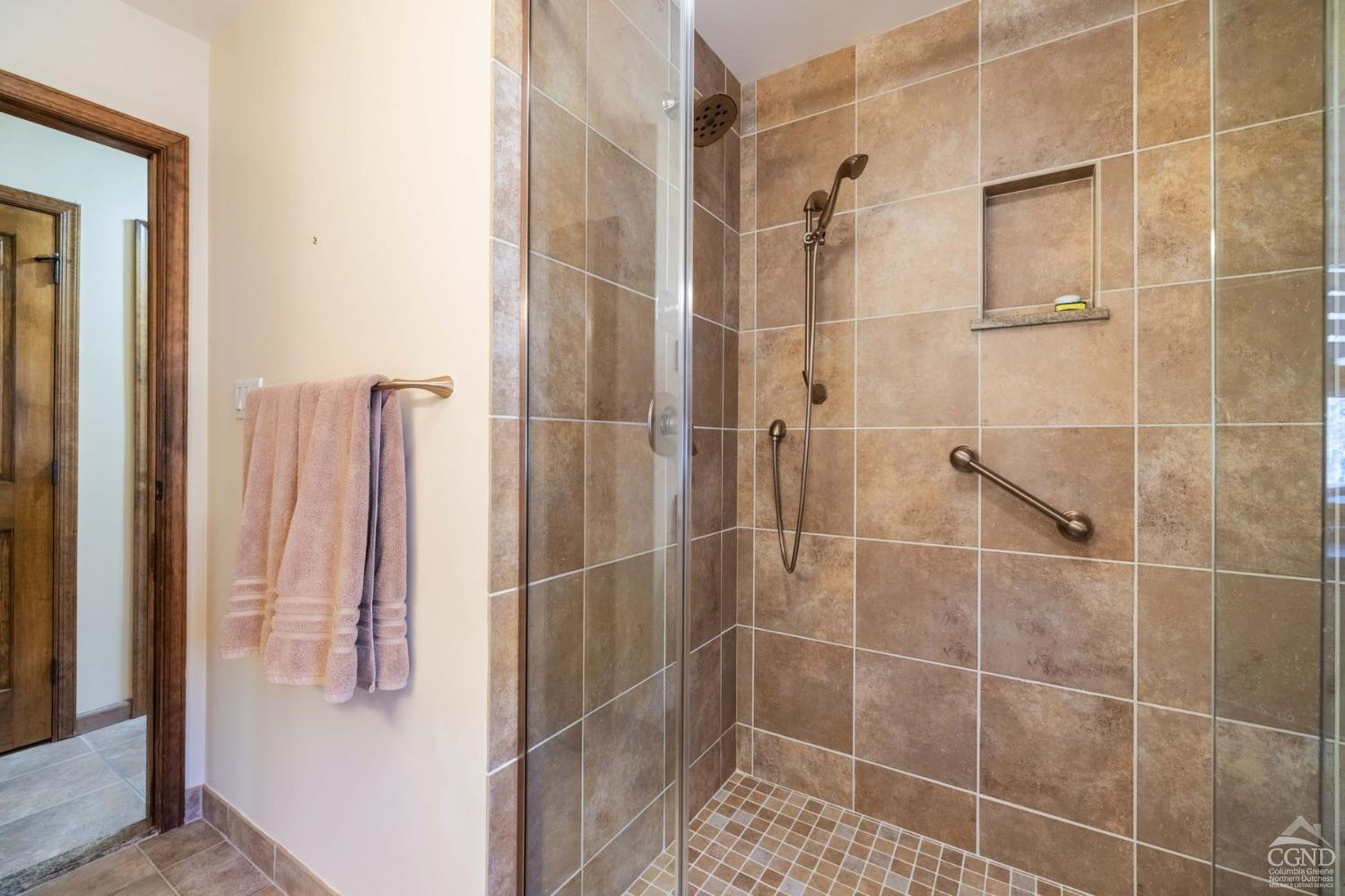Hunter, New York, 12442, United States, 4 Bedrooms Bedrooms, ,5 BathroomsBathrooms,Residential,For Sale,1792843