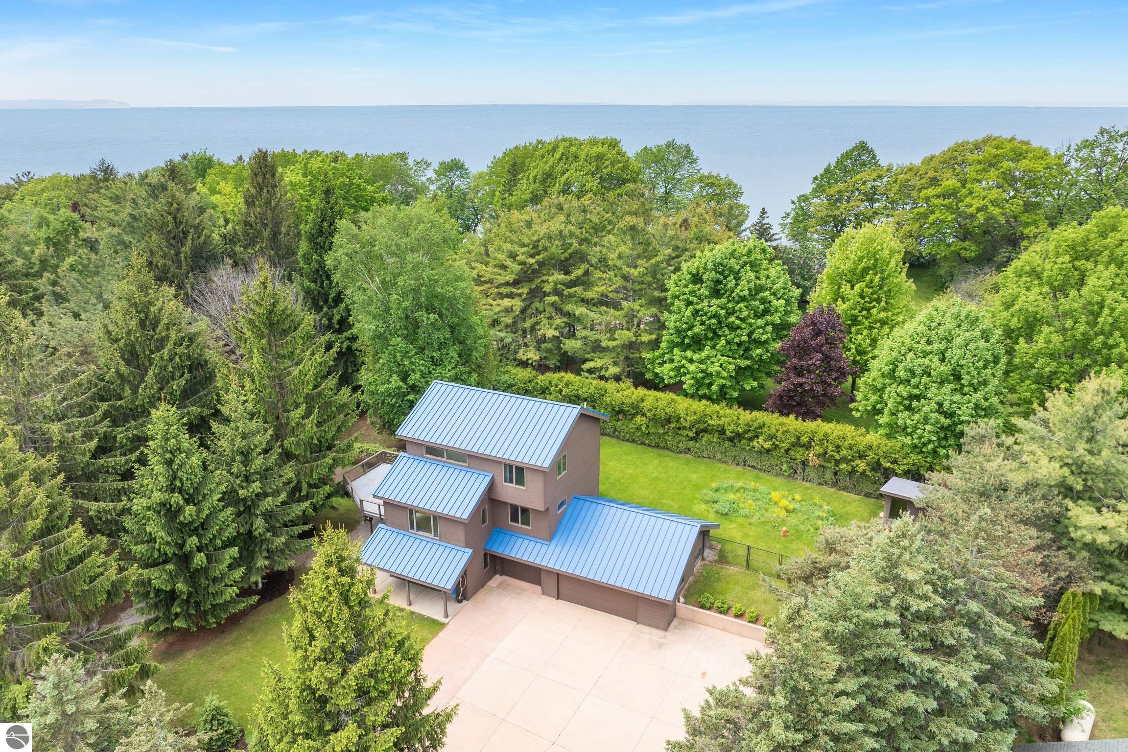 Leland, Michigan, 49654, United States, 3 Bedrooms Bedrooms, ,2 BathroomsBathrooms,Residential,For Sale,1849719