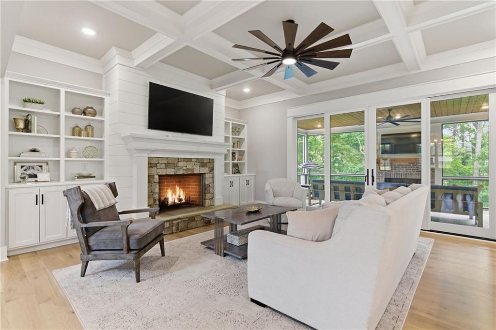 Waleska, Georgia, 30183, United States, 4 Bedrooms Bedrooms, ,4 BathroomsBathrooms,Residential,For Sale,2048996