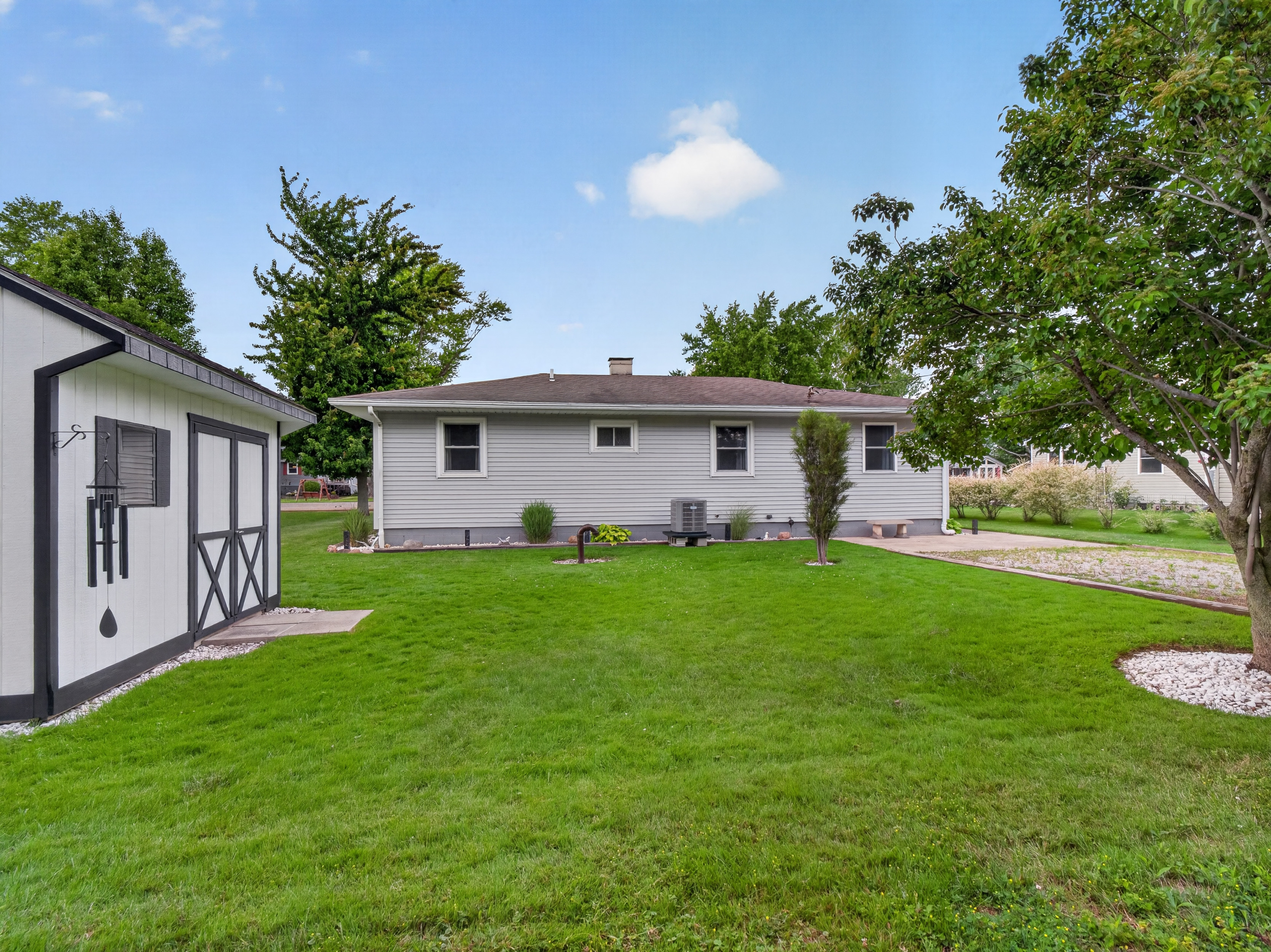  Beautifully Updated Waldron Lake Cottage - 物件實景