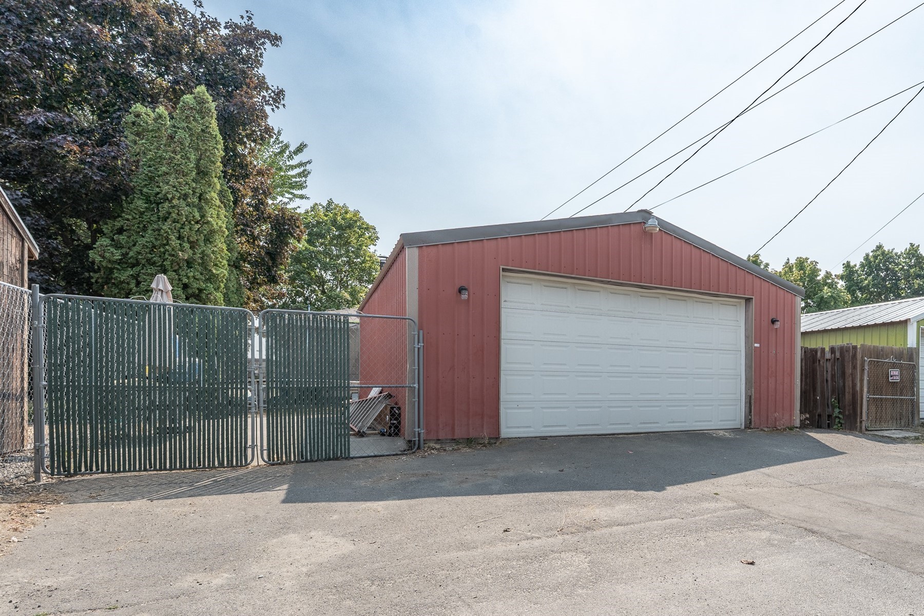  701 E Bismark Ave - 物件實景