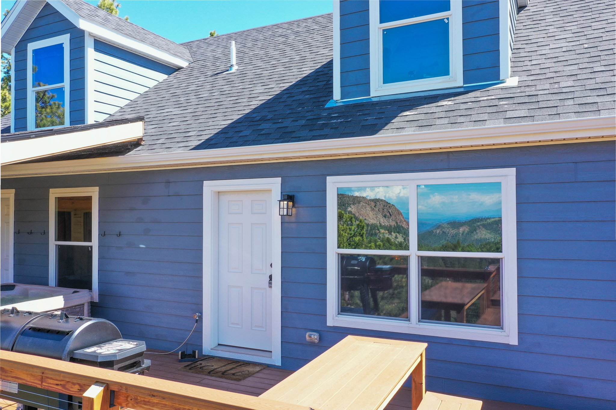 Cripple Creek, Colorado, 80813, United States, 4 Bedrooms Bedrooms, ,3 BathroomsBathrooms,Residential,For Sale,1856963