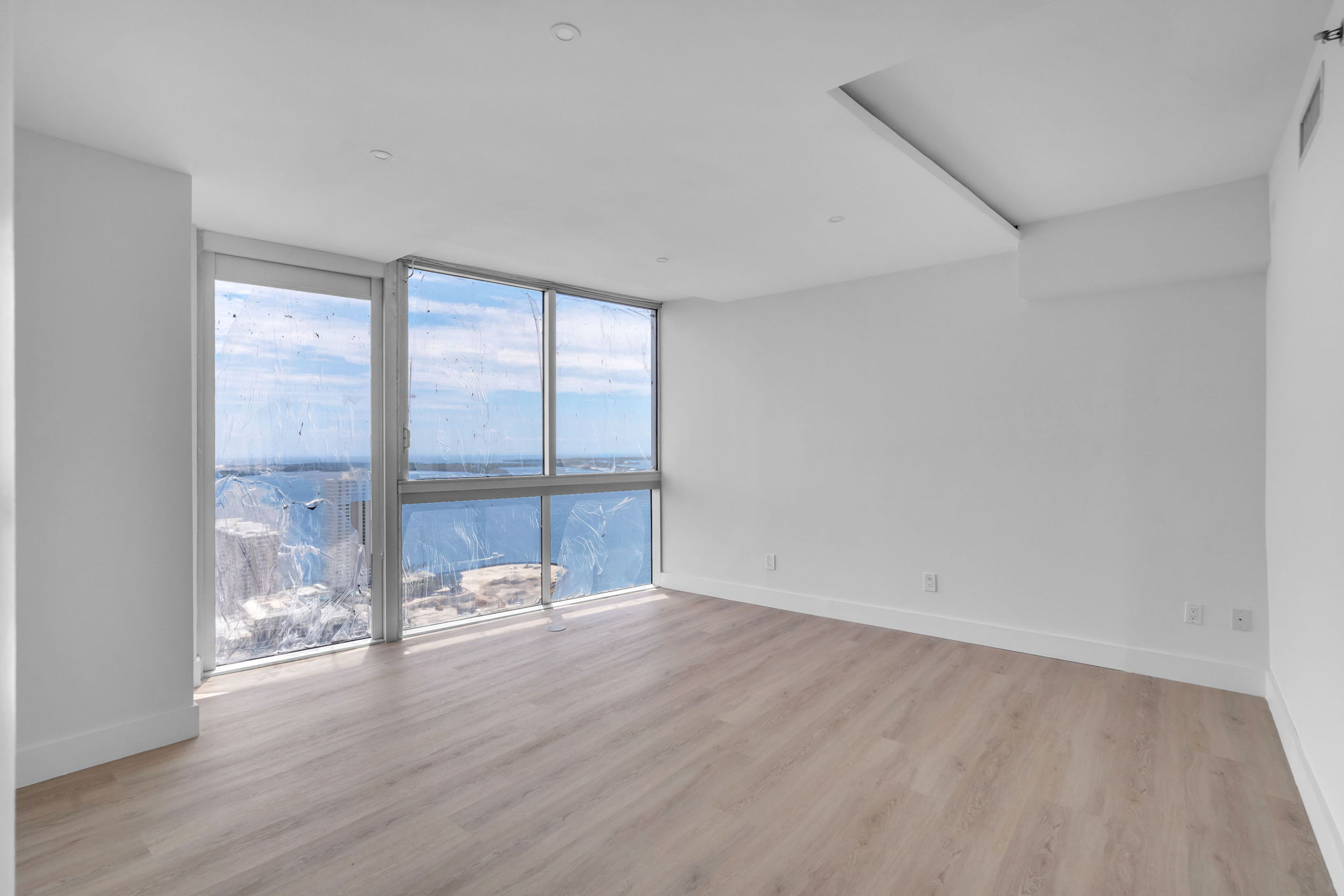  495 Brickell Ave, Miami, FL, 33131 - 物件實景
