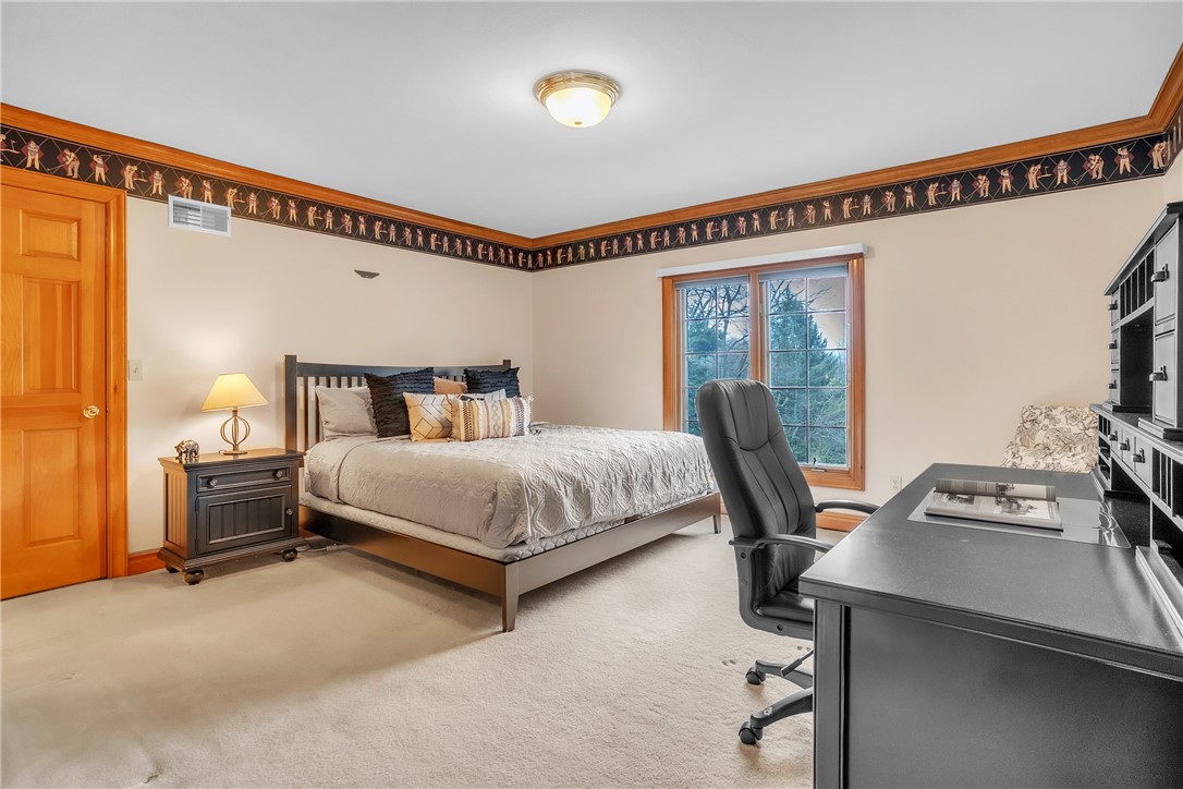 Hampton, Pennsylvania, 15044, United States, 5 Bedrooms Bedrooms, ,7 BathroomsBathrooms,Residential,For Sale,2001807