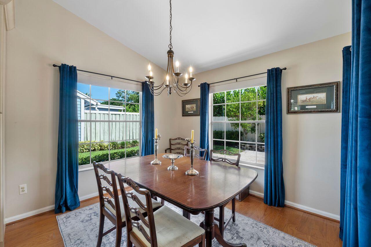 Wellington, Florida, 33414, United States, 2 Bedrooms Bedrooms, ,2 BathroomsBathrooms,Residential,For Sale,1892262