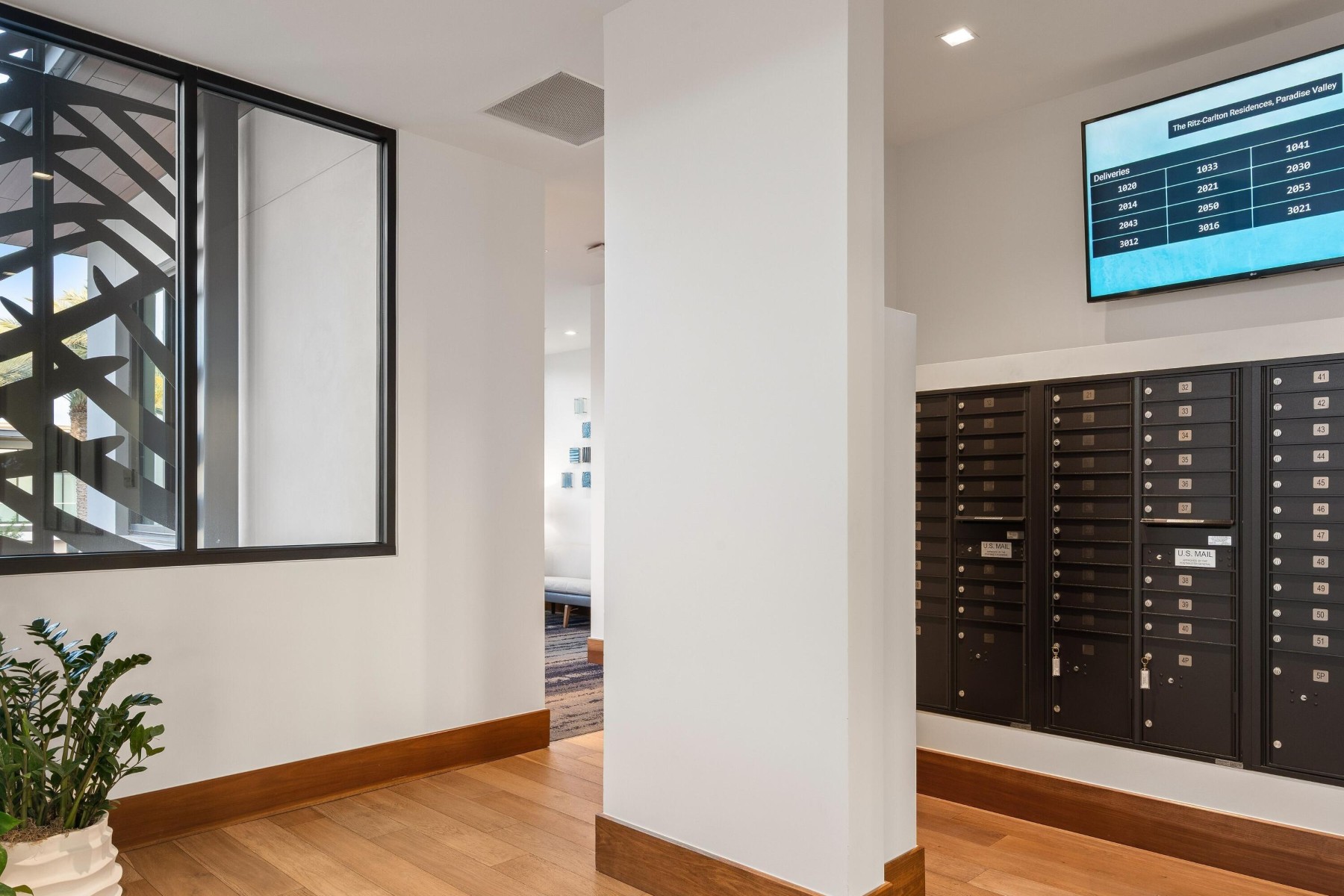  6587 N Palmeraie Boulevard  Paradise Valley, AZ - 物件實景