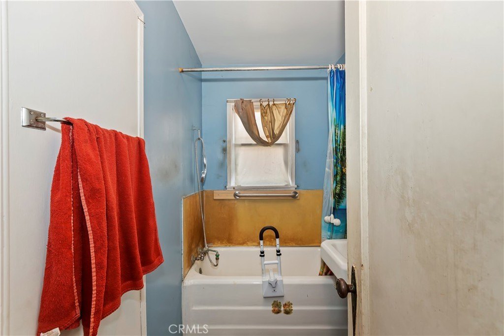 El Monte, California, 91731, United States, 2 Bedrooms Bedrooms, ,1 BathroomBathrooms,Residential,For Sale,1991736