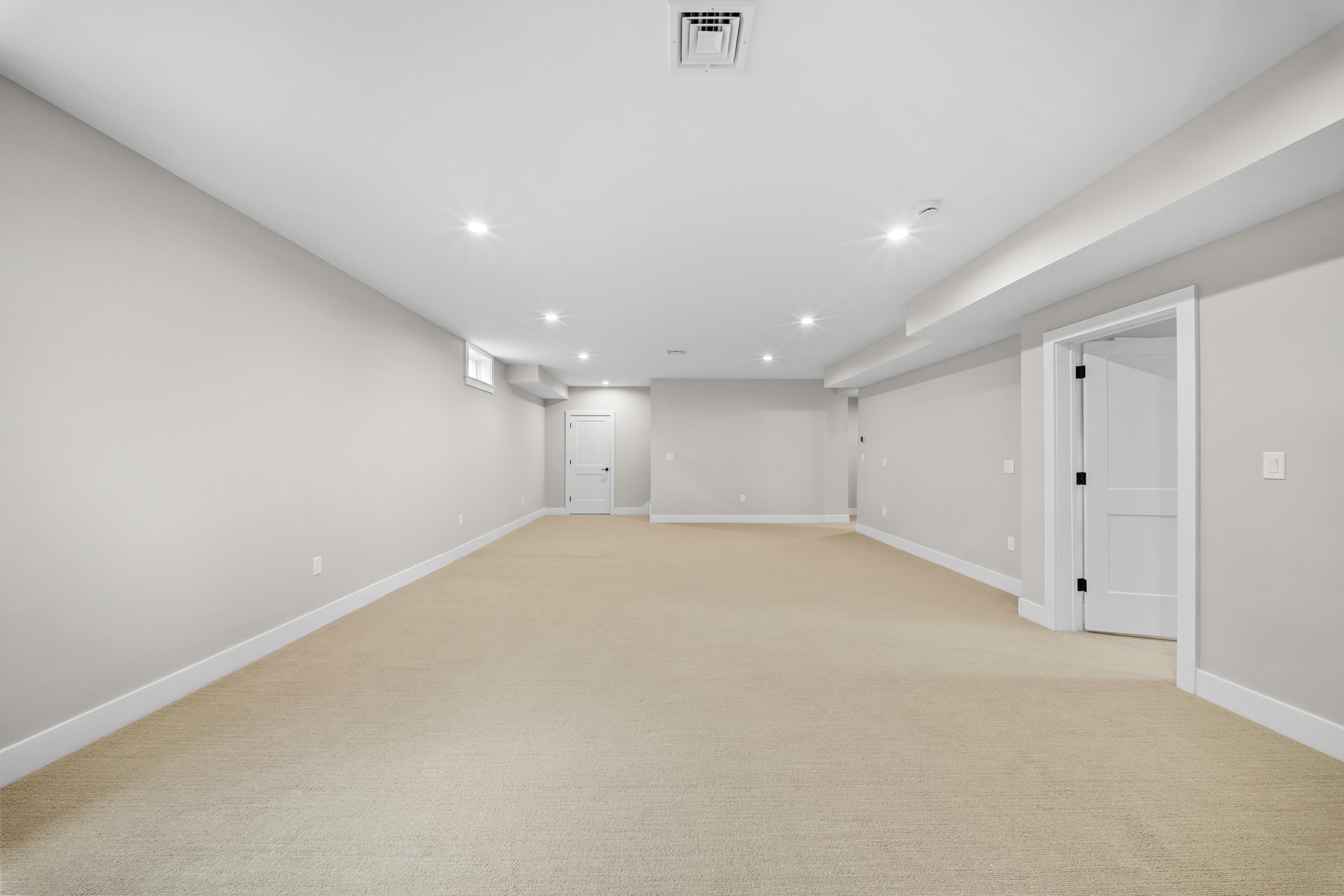  6 Benjamin Lane - 物件實景