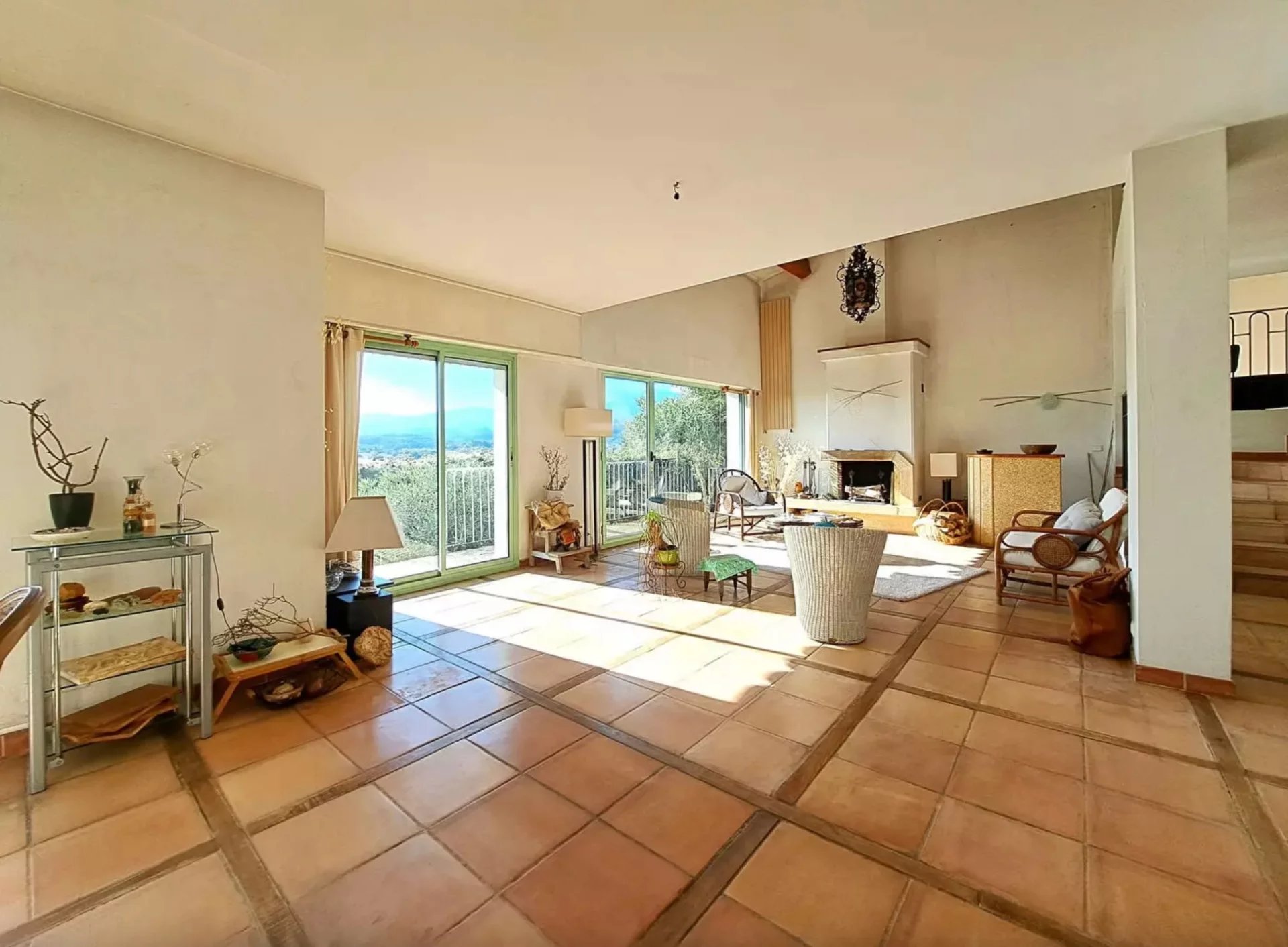 Saint-Paul-de-Vence, Provence-Alpes-Côte d’Azur, 06570, FR, 3 Bedrooms Bedrooms, ,Residential,For Sale,1807534
