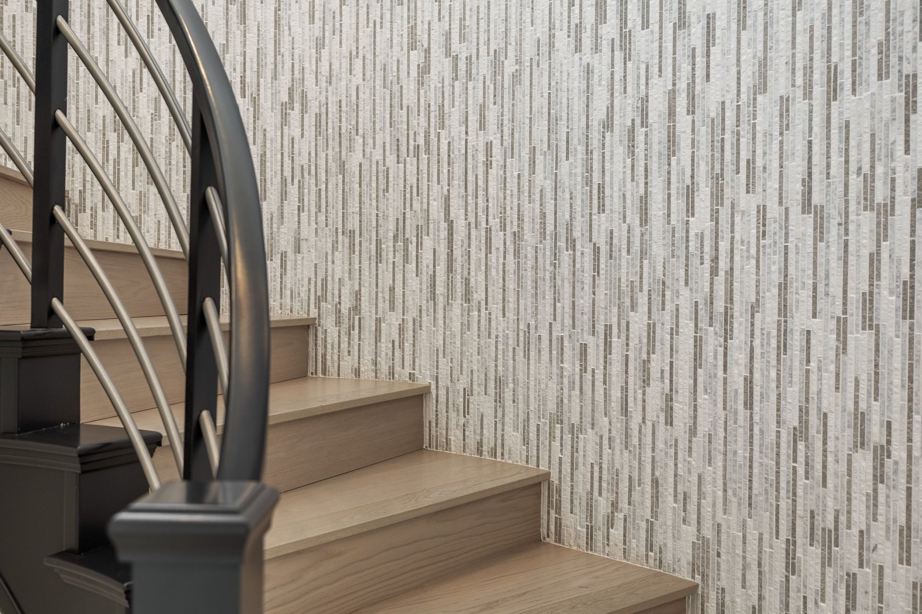  Thoughtfully Reimagined with Exceptional Design and Custom Craftsmanship - 物件實景