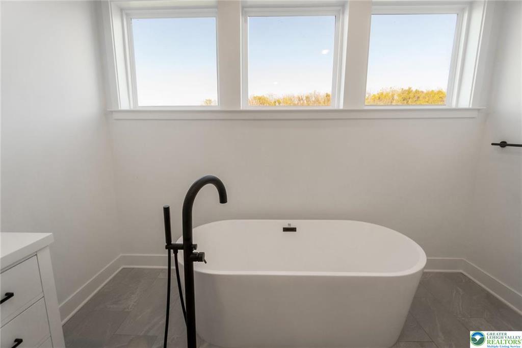 Bethlehem, Pennsylvania, 18017, United States, 6 Bedrooms Bedrooms, ,6 BathroomsBathrooms,Residential,For Sale,1975535