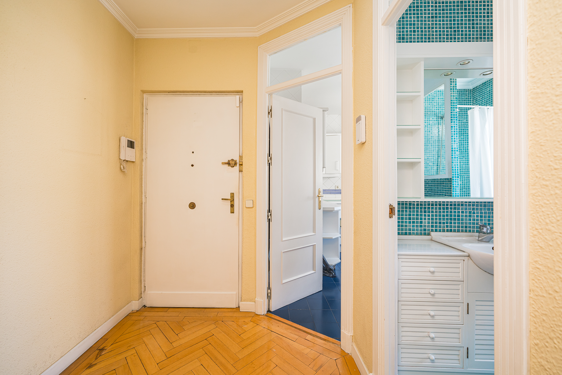  Very bright two-bedroom flat in Trafalgar - 物件實景