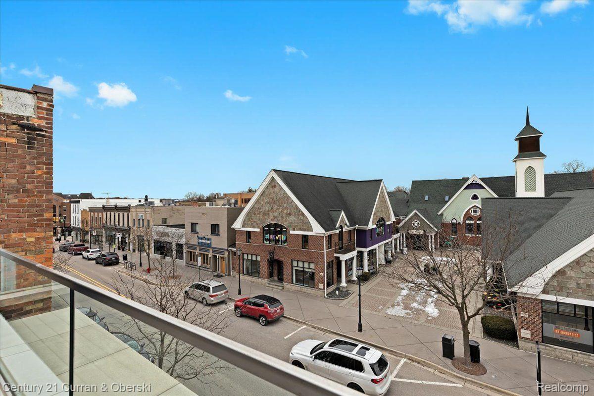 Northville, Michigan, 48167, United States, 2 Bedrooms Bedrooms, ,2 BathroomsBathrooms,Residential,For Sale,1701304