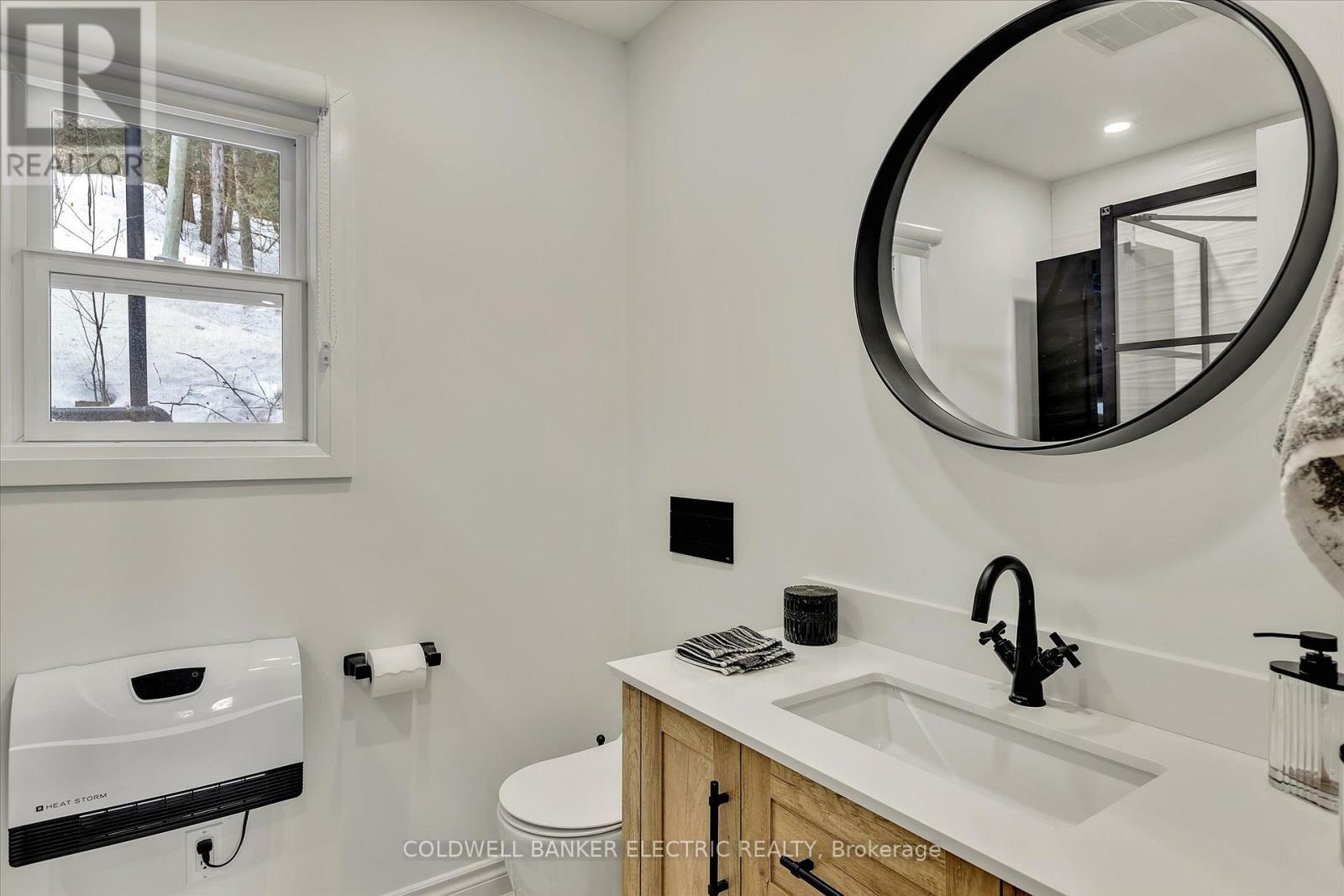MINDEN HILLS (MINDEN), Ontario, K0M 2K0, CA, 2 Bedrooms Bedrooms, ,1 BathroomBathrooms,Residential,For Sale,1875856