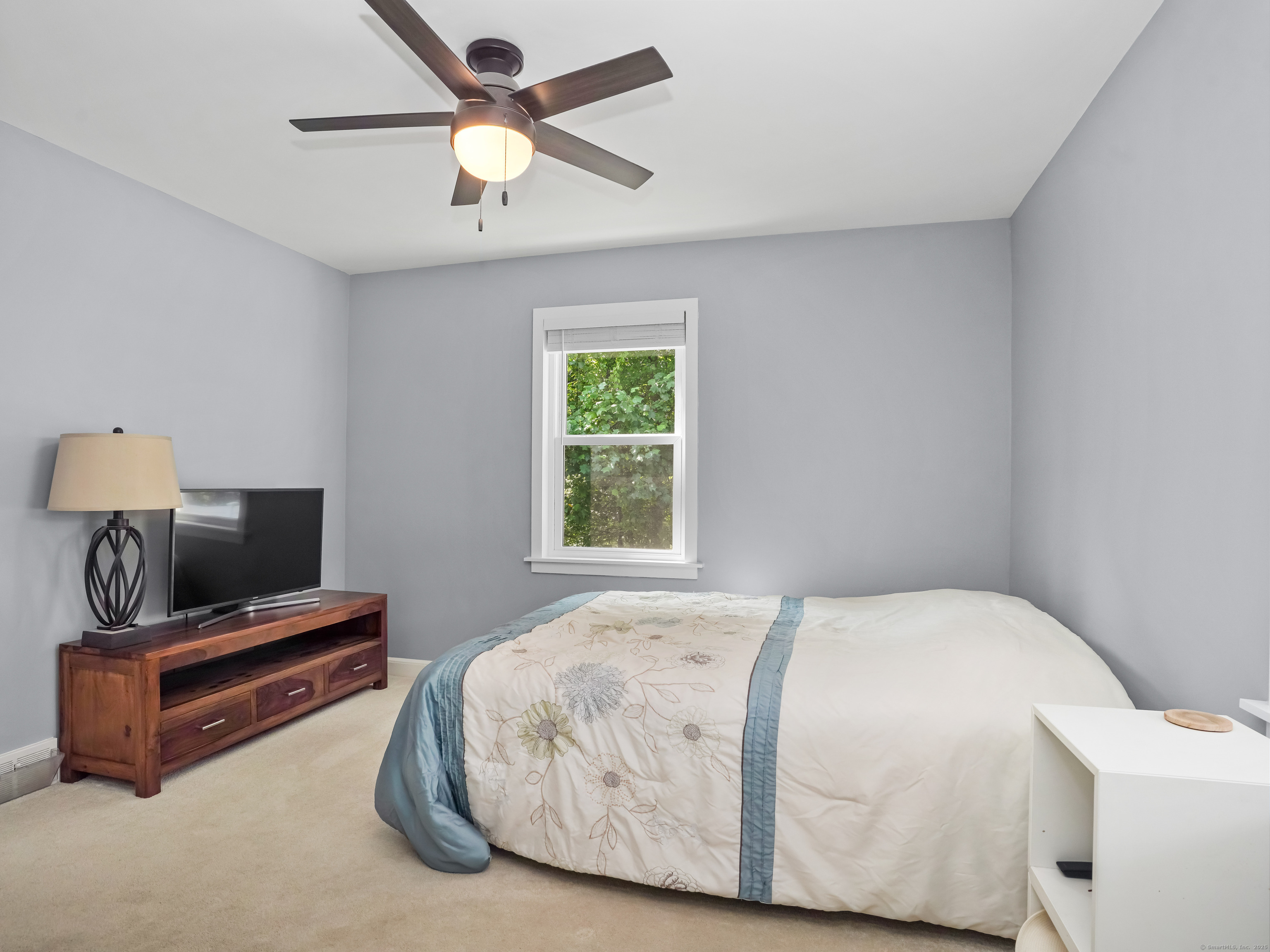 Trumbull, Connecticut, 06611, United States, 2 Bedrooms Bedrooms, ,2 BathroomsBathrooms,Residential,For Sale,1917497
