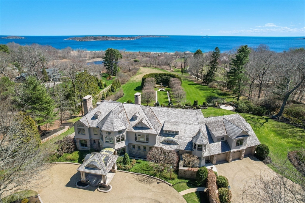 Beverly, Massachusetts, 01915, United States, 5 Bedrooms Bedrooms, ,8 BathroomsBathrooms,Residential,For Sale,1784465