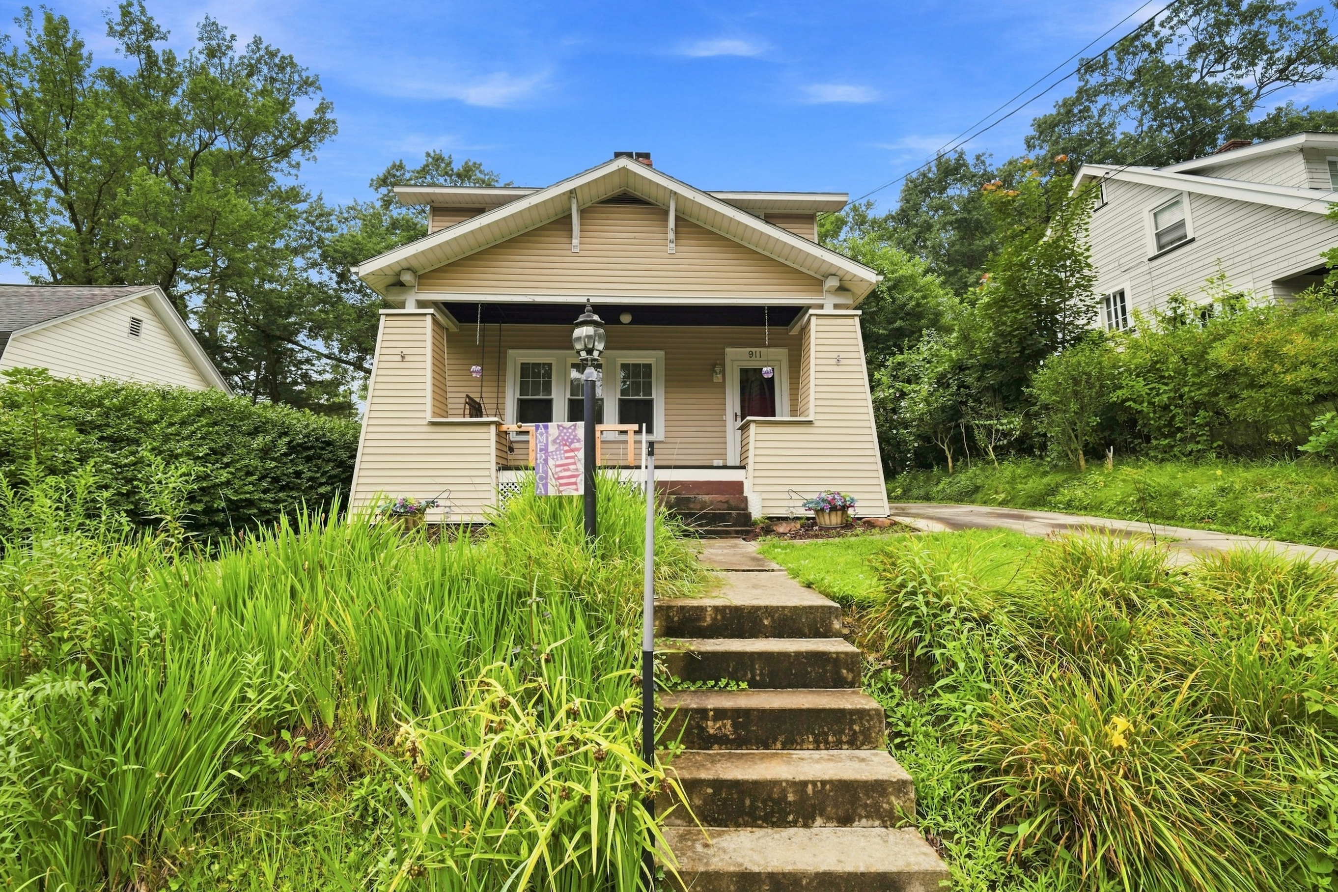Monroe St, Titusville, PA 16354