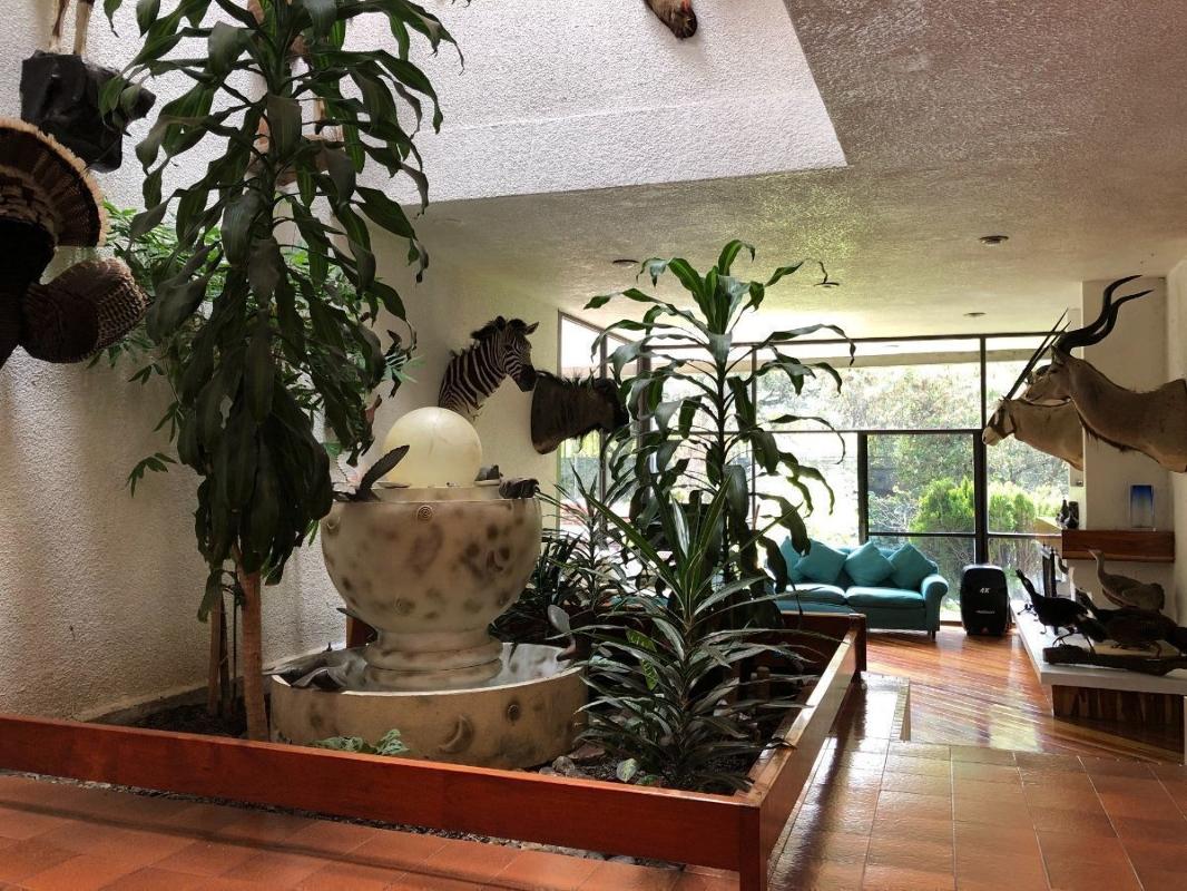 Bosques de Moctezuma, Huixquilucan, Estado de México, 52784, Mexico, 4 Bedrooms Bedrooms, ,8 BathroomsBathrooms,Residential,For Sale,Bosques de Moctezuma,1621931