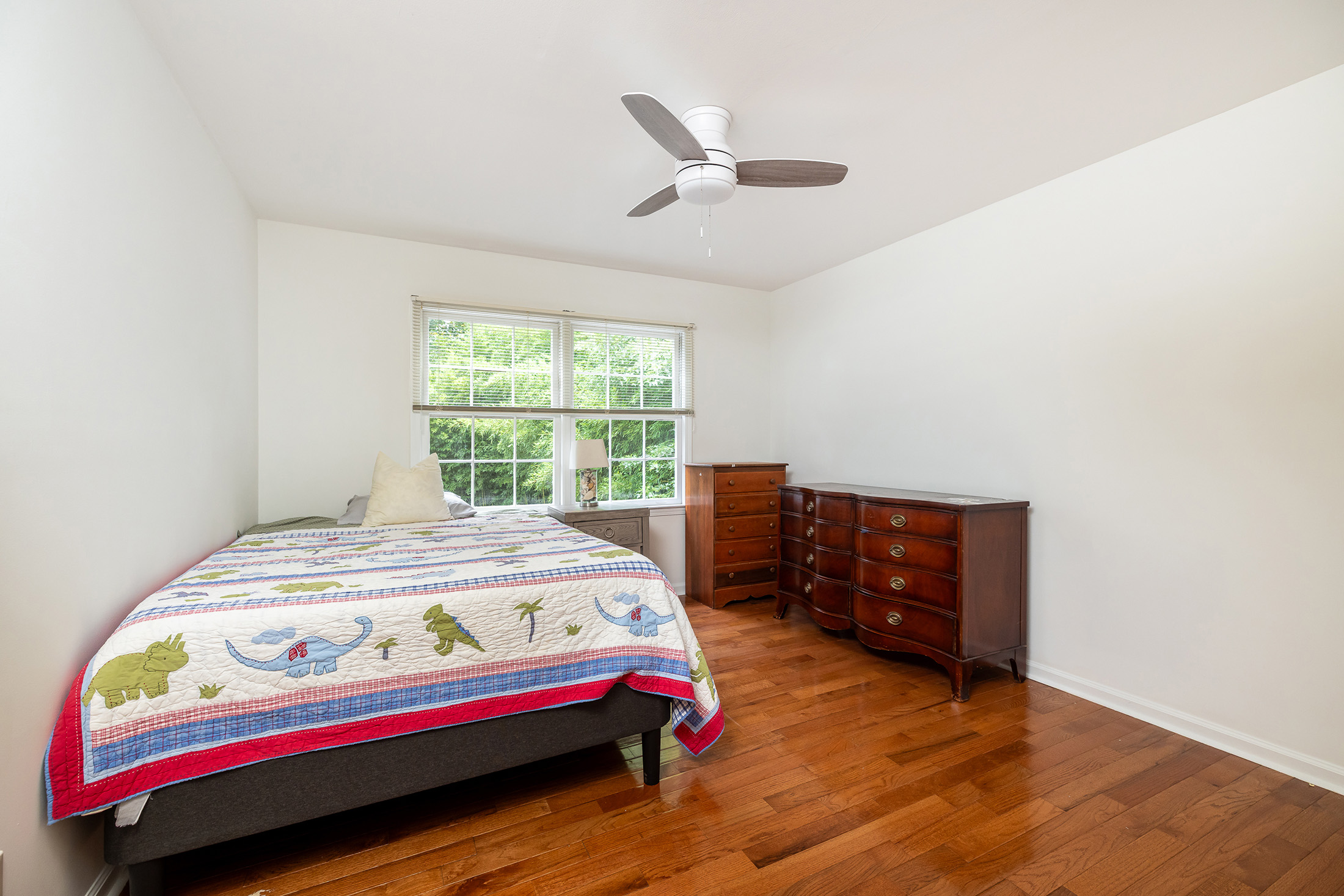  Beautifully Updated Home in Sought-after Arden Woods Neighborhood of Dunwoody - 物件實景