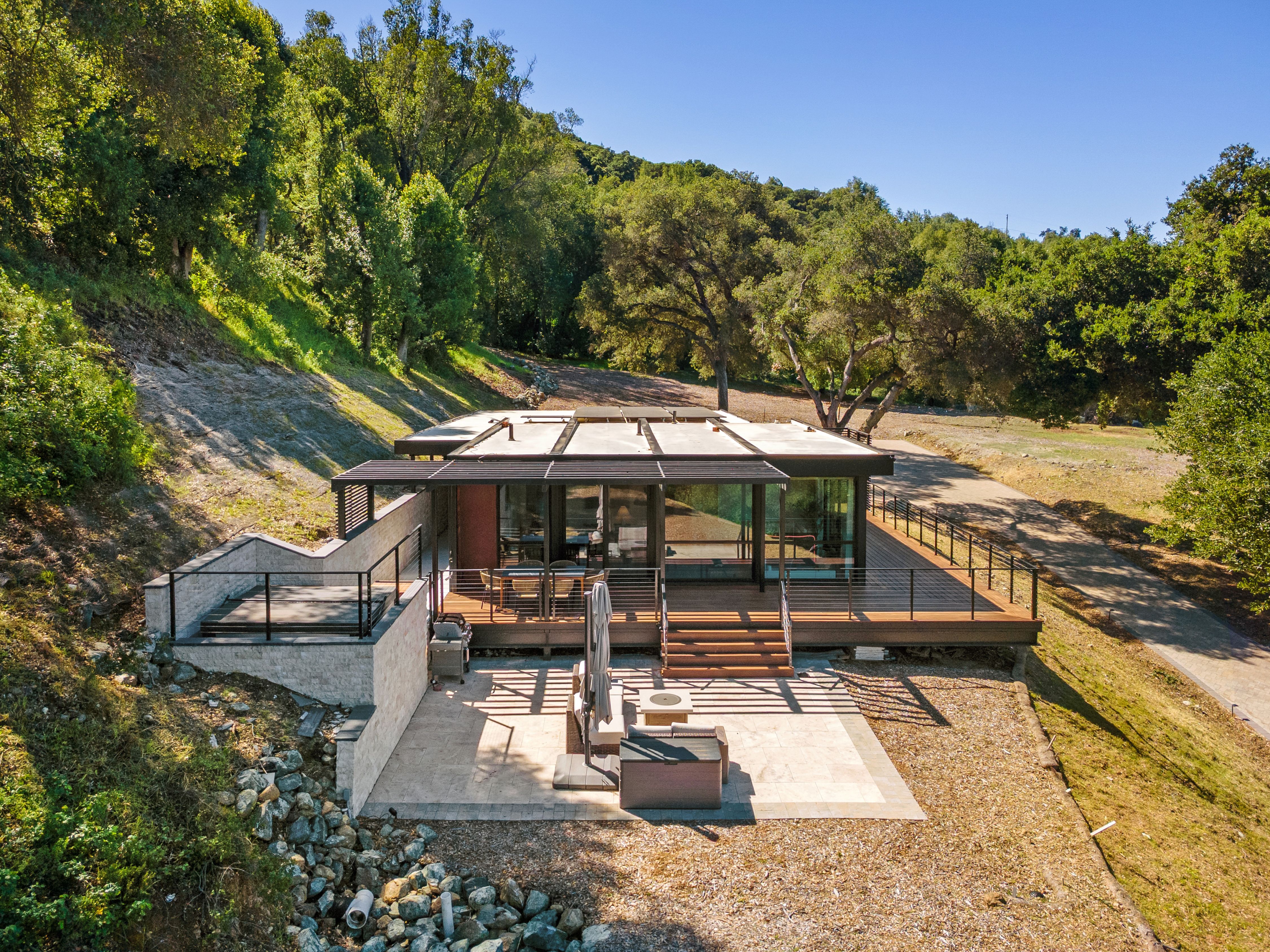  Modern Off-Grid Compound with Panoramic Valley Views - 物件實景