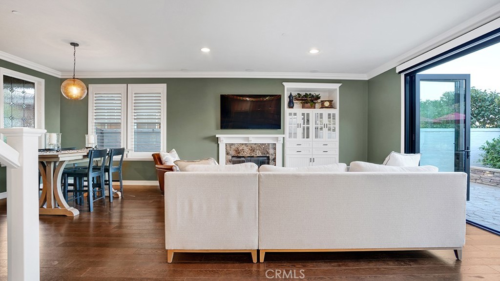 San Clemente, California, 92673, United States, 4 Bedrooms Bedrooms, ,3 BathroomsBathrooms,Residential,For Sale,1941034