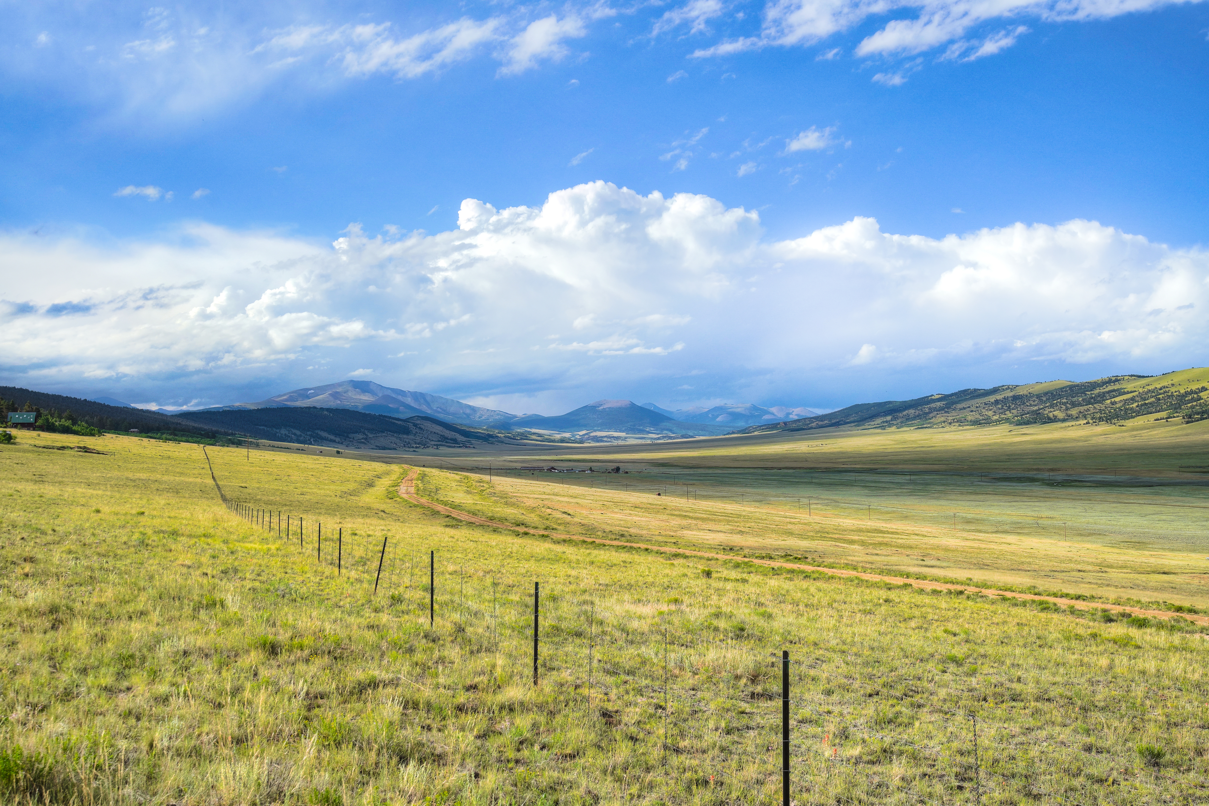  Popular Mountain Floor Plan Features 4 Bedrooms and 3 BAthrooms - 物件實景