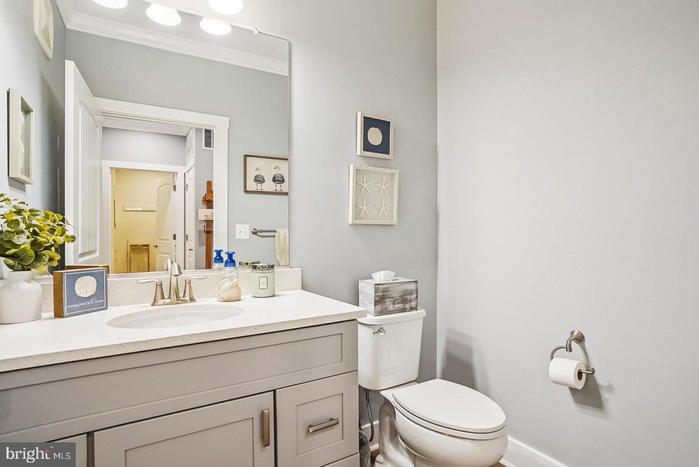 Chester, Maryland, 21619, United States, 2 Bedrooms Bedrooms, ,3 BathroomsBathrooms,Residential,For Sale,1968949