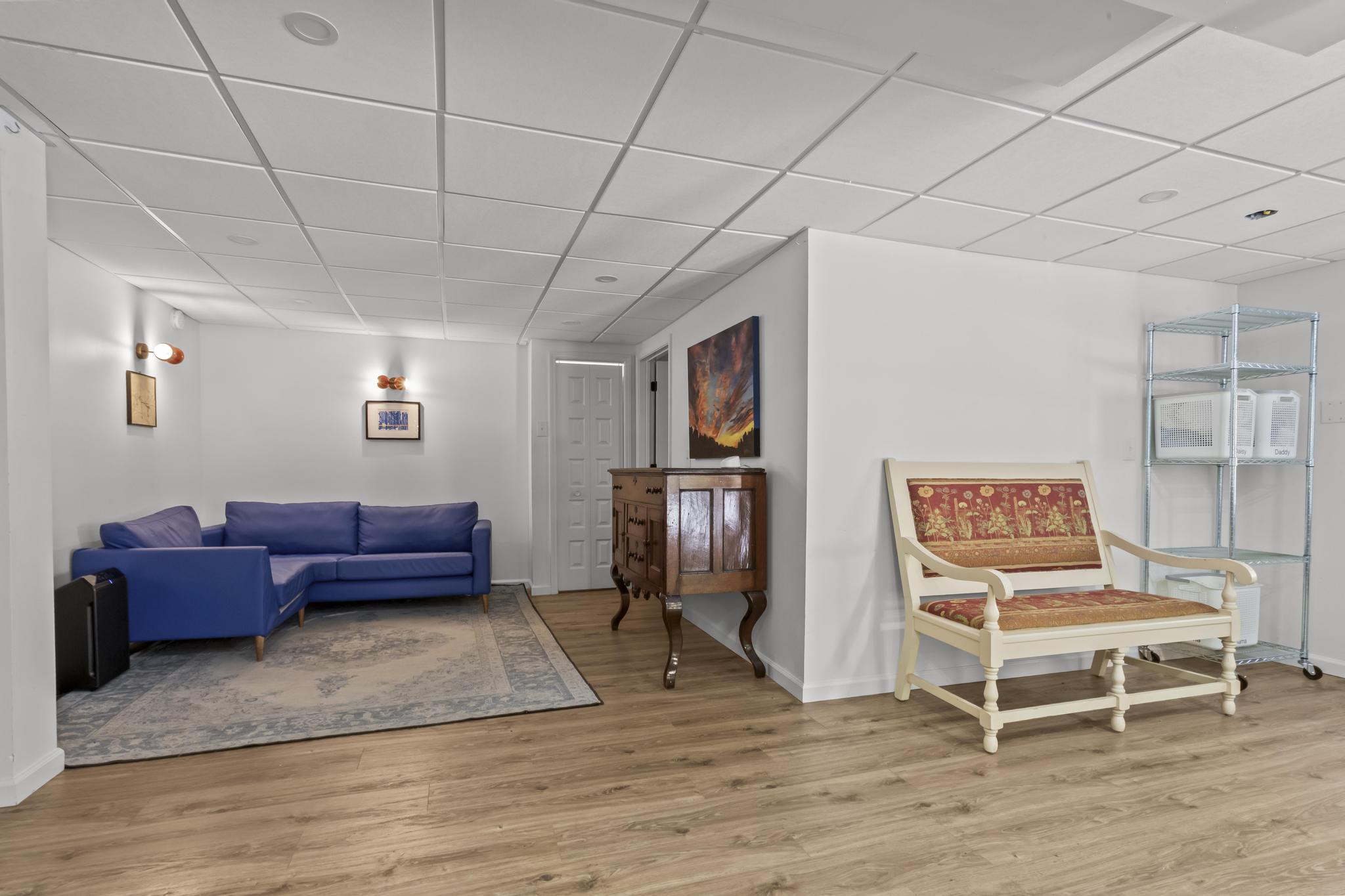  Thoughtfully Designed, Fully Renovated Home - 物件實景