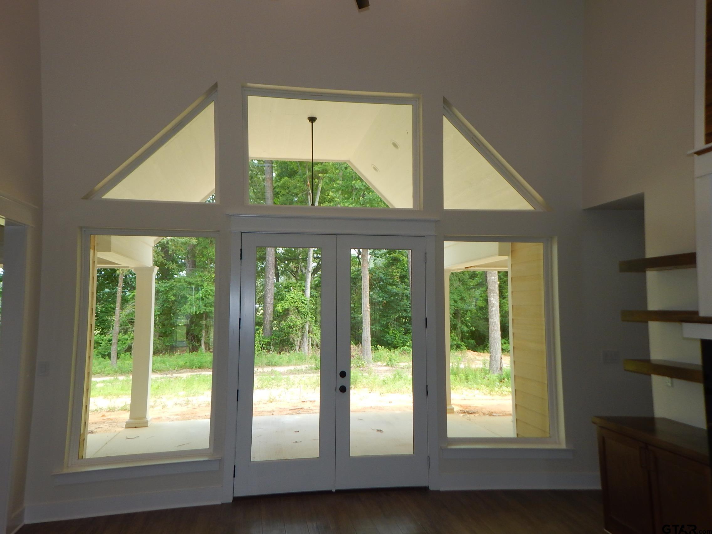 Gilmer, Texas, 75645, United States, 5 Bedrooms Bedrooms, ,3 BathroomsBathrooms,Residential,For Sale,1759847