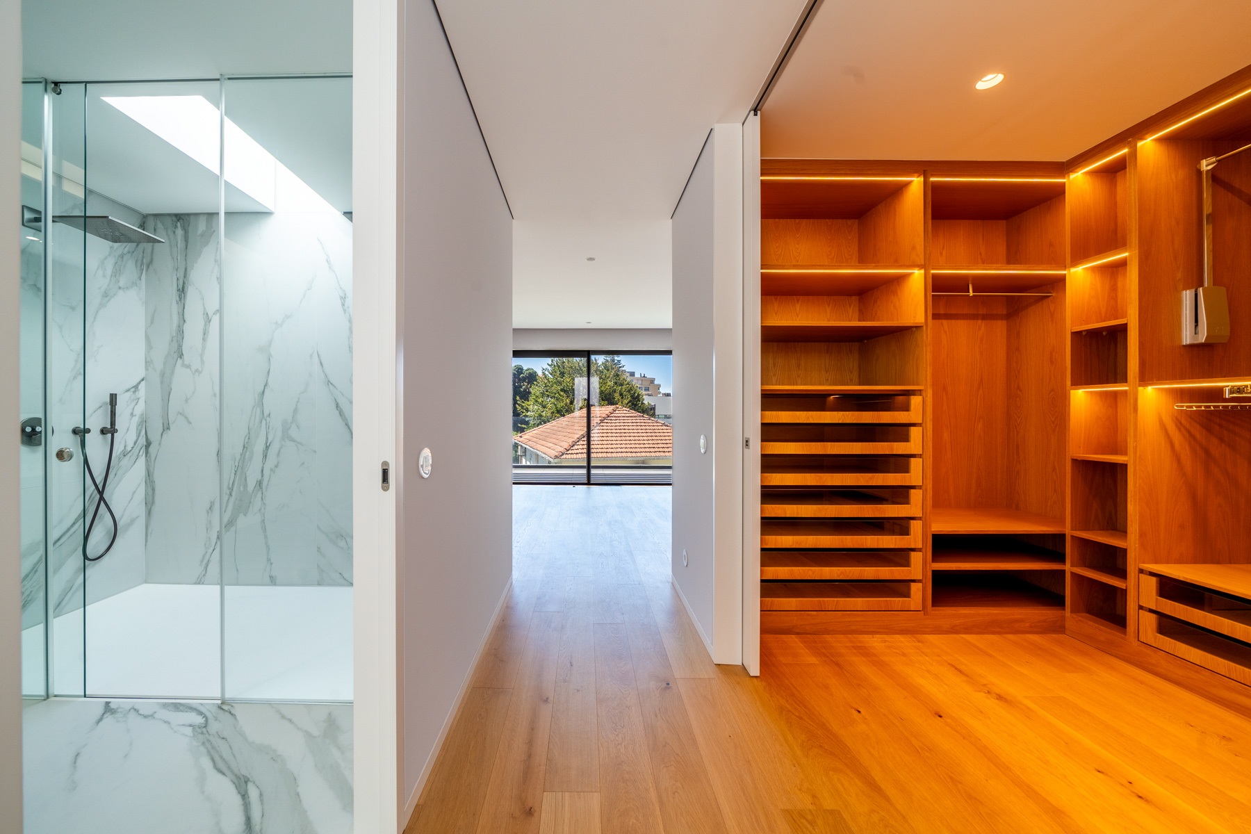  Terraced house, 5 bedrooms, for Sale - 物件實景