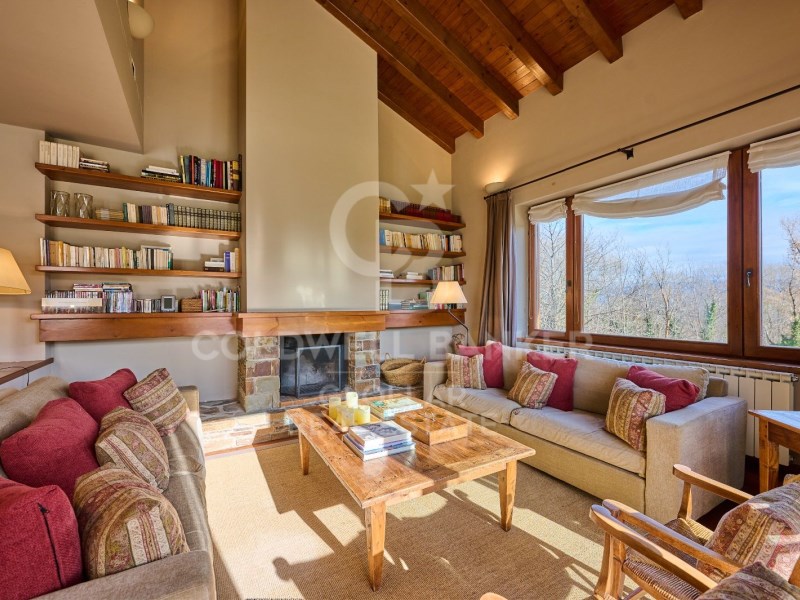Isòvol, Catalonia, ES, 4 Bedrooms Bedrooms, ,4 BathroomsBathrooms,Residential,For Sale,1578046