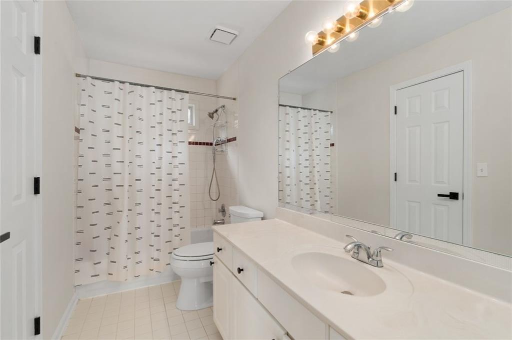 Johns Creek, Georgia, 30022, United States, 4 Bedrooms Bedrooms, ,3 BathroomsBathrooms,Residential,For Sale,1856403
