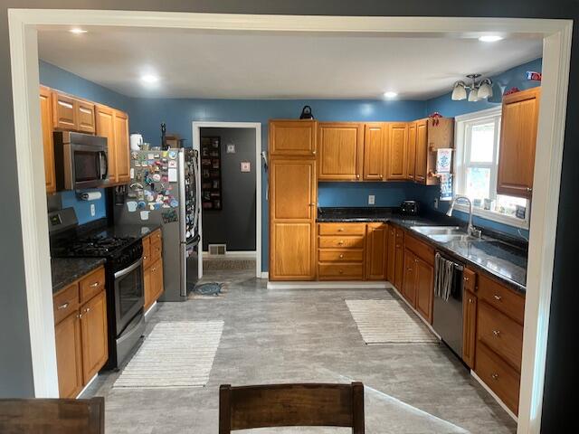 Branch, Michigan, 49402, United States, 5 Bedrooms Bedrooms, ,4 BathroomsBathrooms,Residential,For Sale,1986273