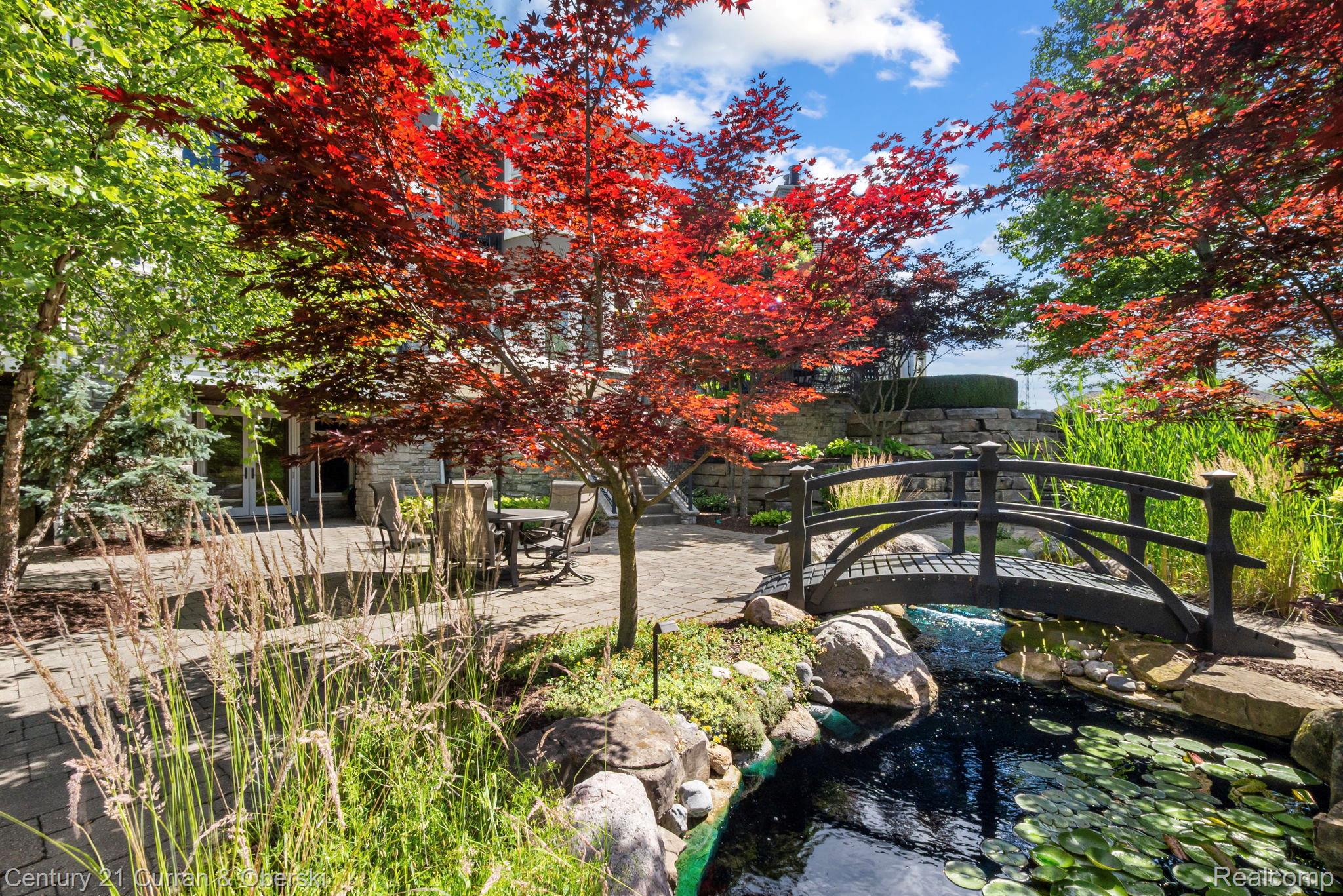 South Lyon, Michigan, 48178, United States, 6 Bedrooms Bedrooms, ,8 BathroomsBathrooms,Residential,For Sale,2008135