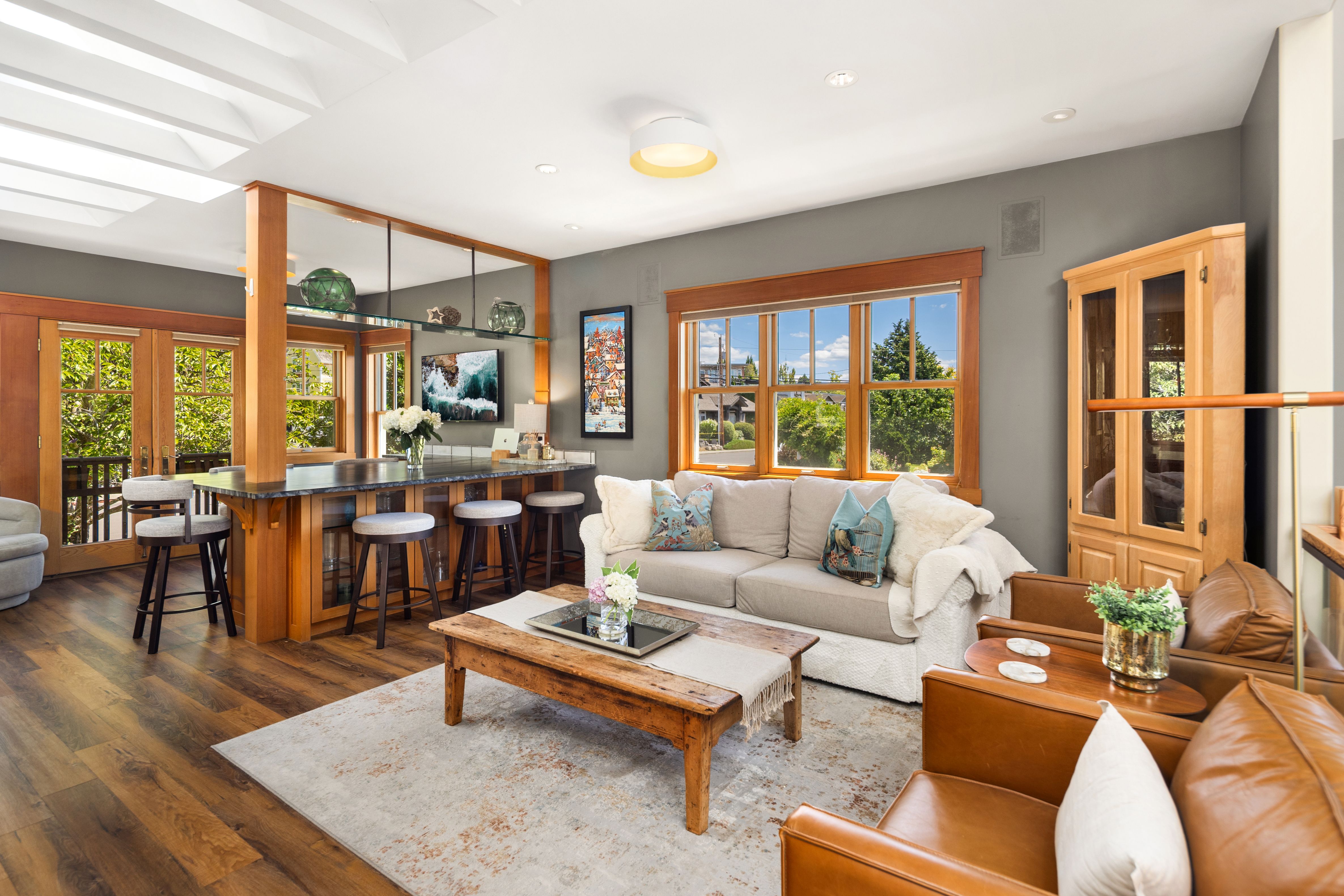  421 2nd St W, Kirkland, WA 98033 - 物件實景
