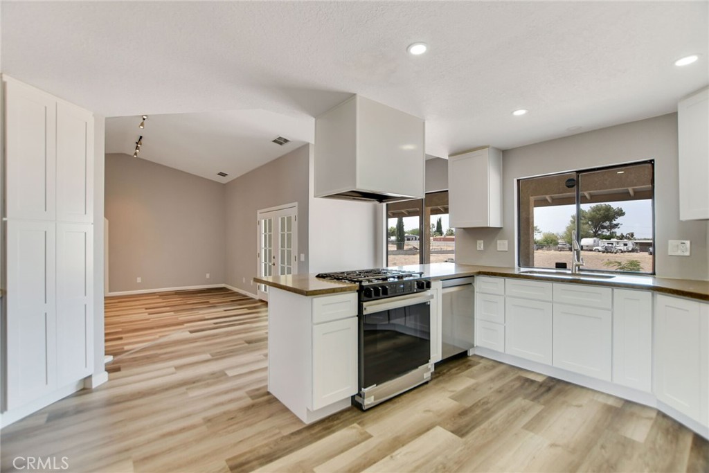 Hesperia, California, 92345, United States, 3 Bedrooms Bedrooms, ,2 BathroomsBathrooms,Residential,For Sale,1909535