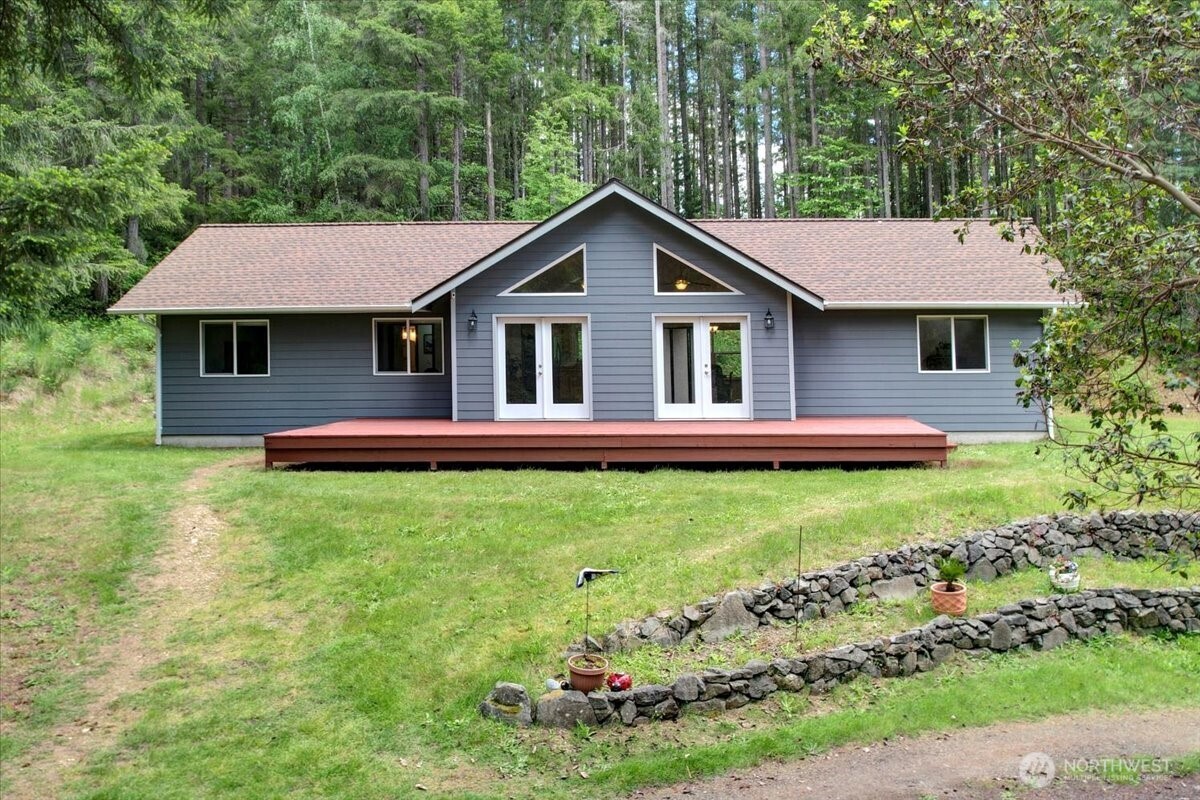 Port Orchard, Washington, 98367, United States, 3 Bedrooms Bedrooms, ,2 BathroomsBathrooms,Residential,For Sale,1828353