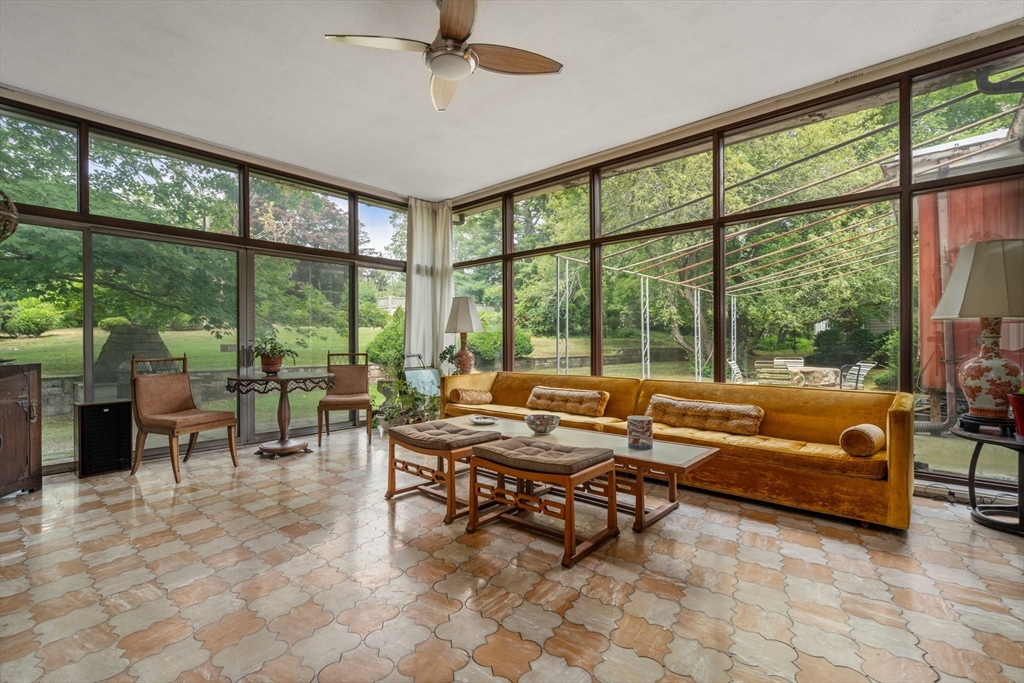 Brookline, Massachusetts, 02467, United States, 4 Bedrooms Bedrooms, ,3 BathroomsBathrooms,Residential,For Sale,1890241