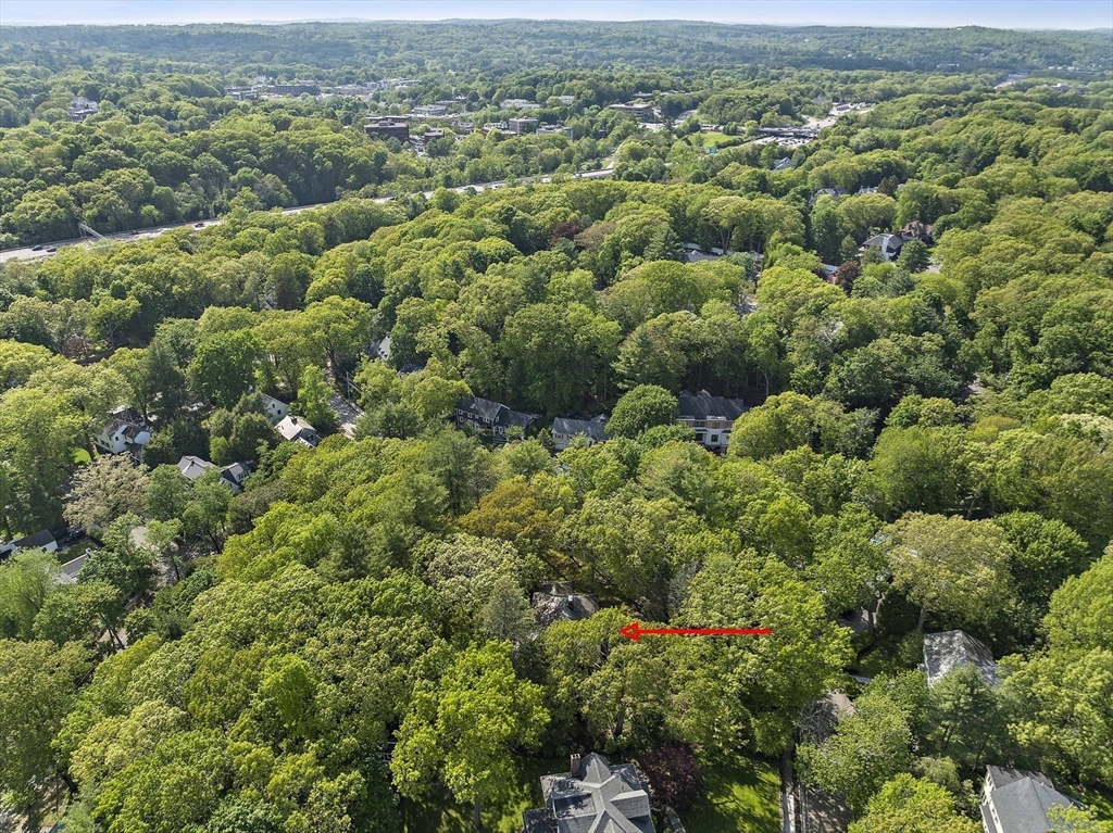 Newton, Massachusetts, 02468, United States, 4 Bedrooms Bedrooms, ,4 BathroomsBathrooms,Residential,For Sale,1829542