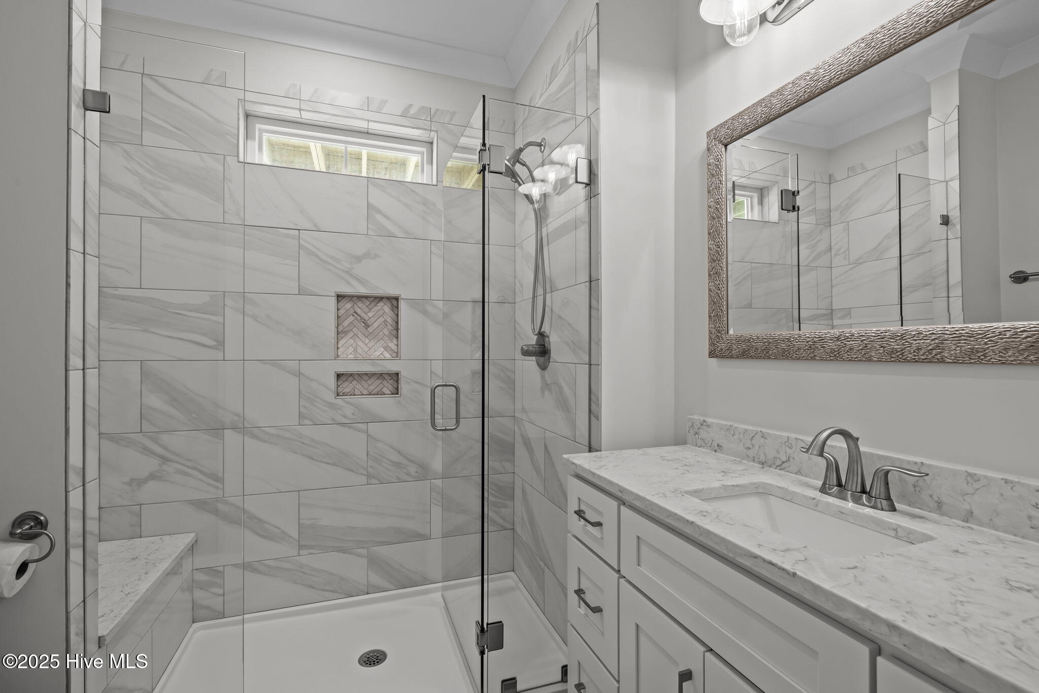 Emerald Isle, North Carolina, 28594, United States, 5 Bedrooms Bedrooms, ,4 BathroomsBathrooms,Residential,For Sale,2003028