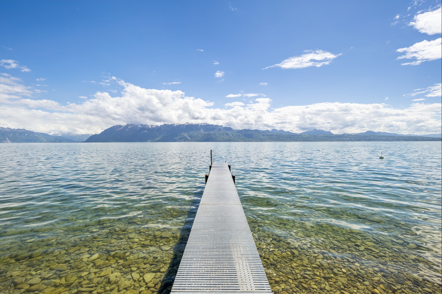  Stunning waterfront property - 物件實景