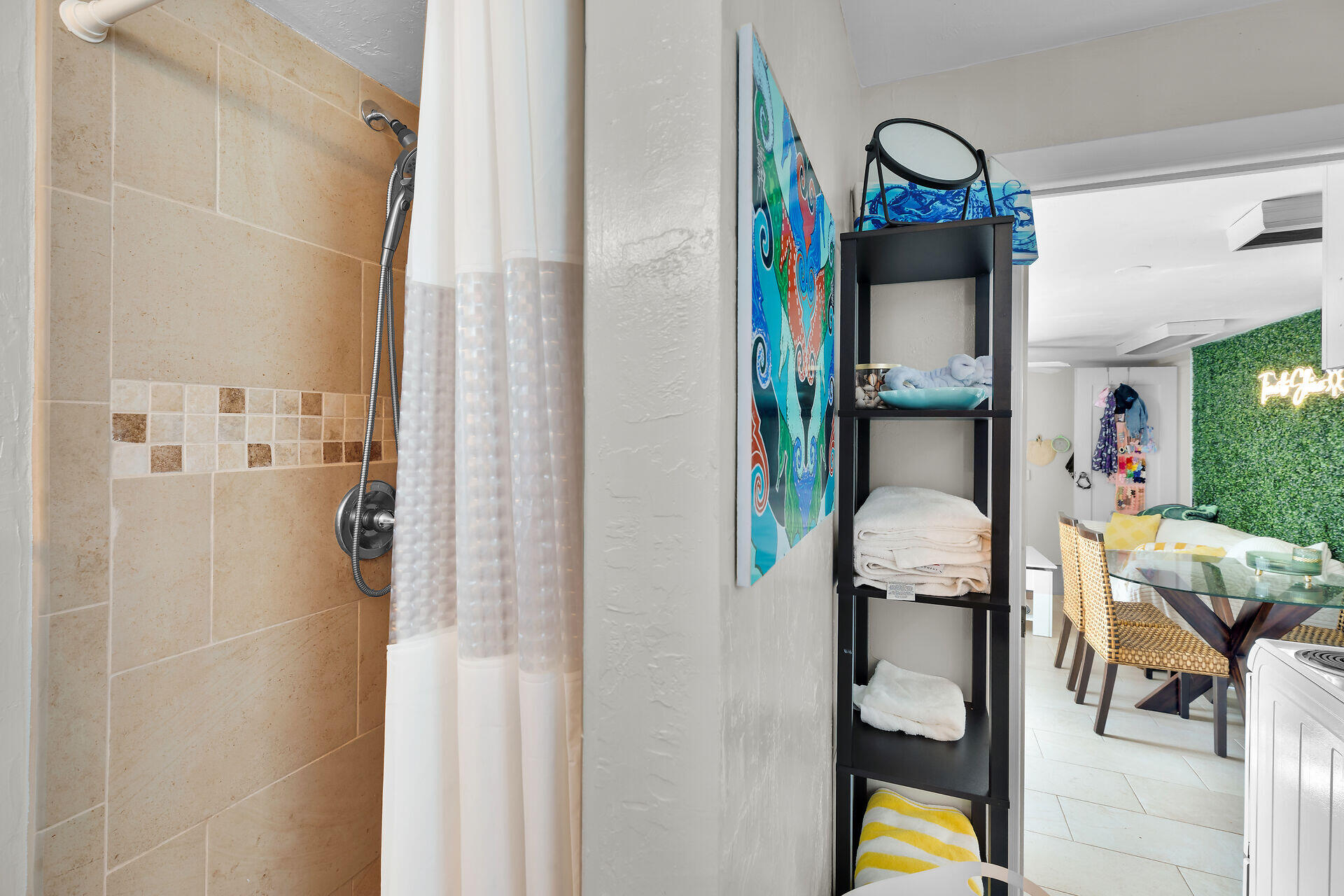 KEY LARGO, Florida, 33037, United States, 3 Bedrooms Bedrooms, ,3 BathroomsBathrooms,Residential,For Sale,1827009