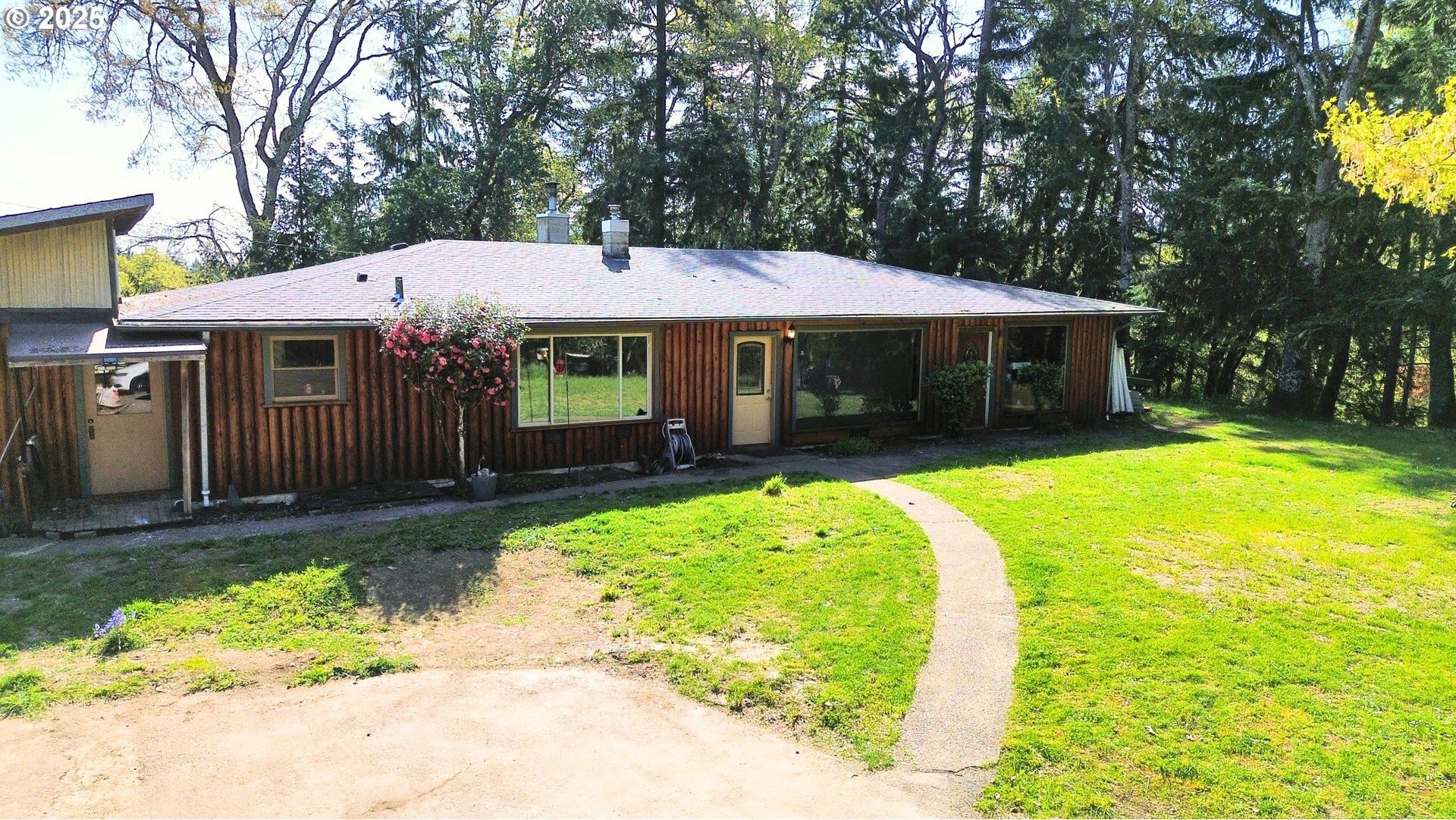 Eugene, Oregon, 97402, United States, 4 Bedrooms Bedrooms, ,2 BathroomsBathrooms,Residential,For Sale,1738589